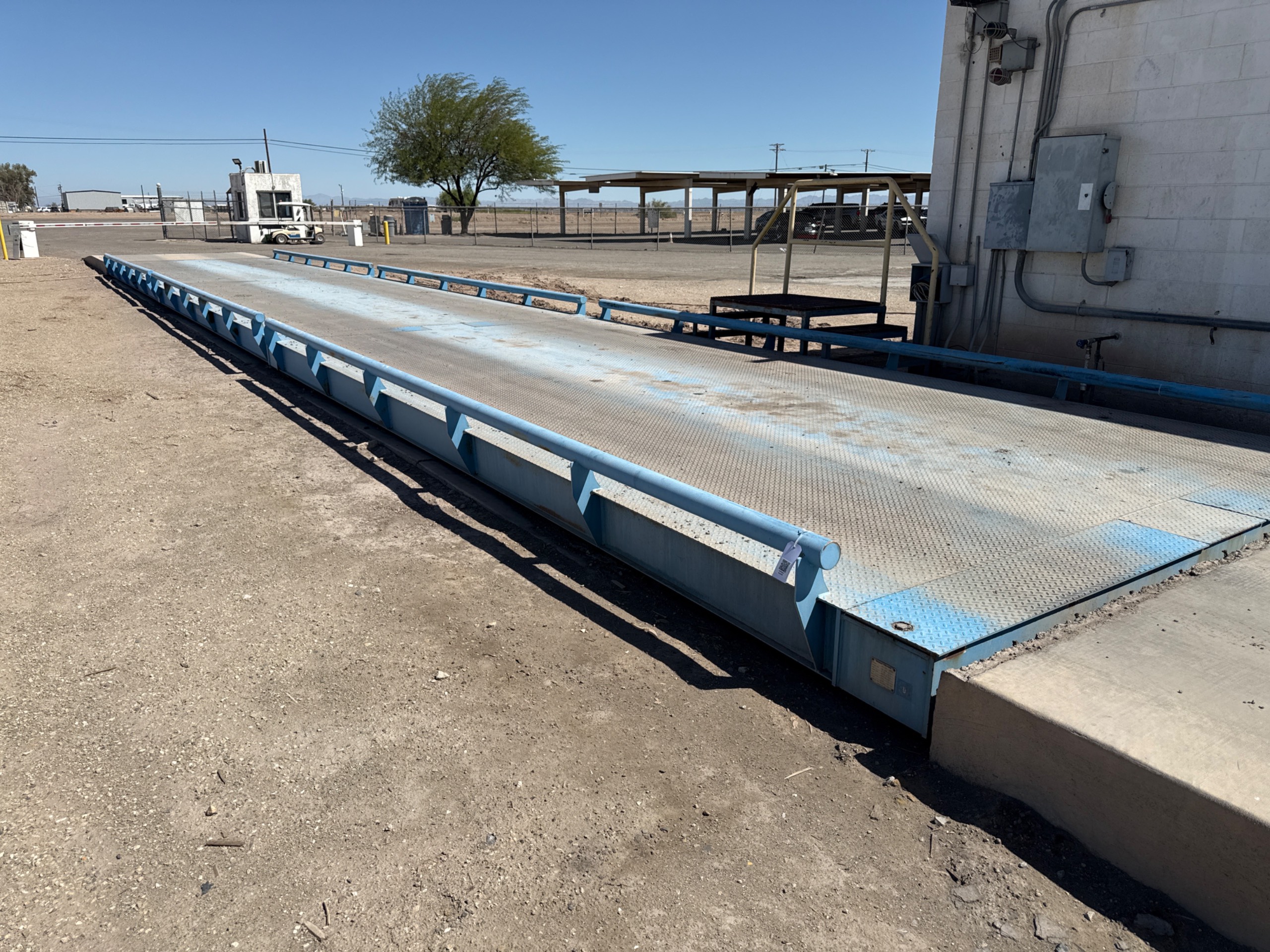 AVERY WEIGH-TRONIX BMS 7011-100T J TRUCK SCALE - undefined