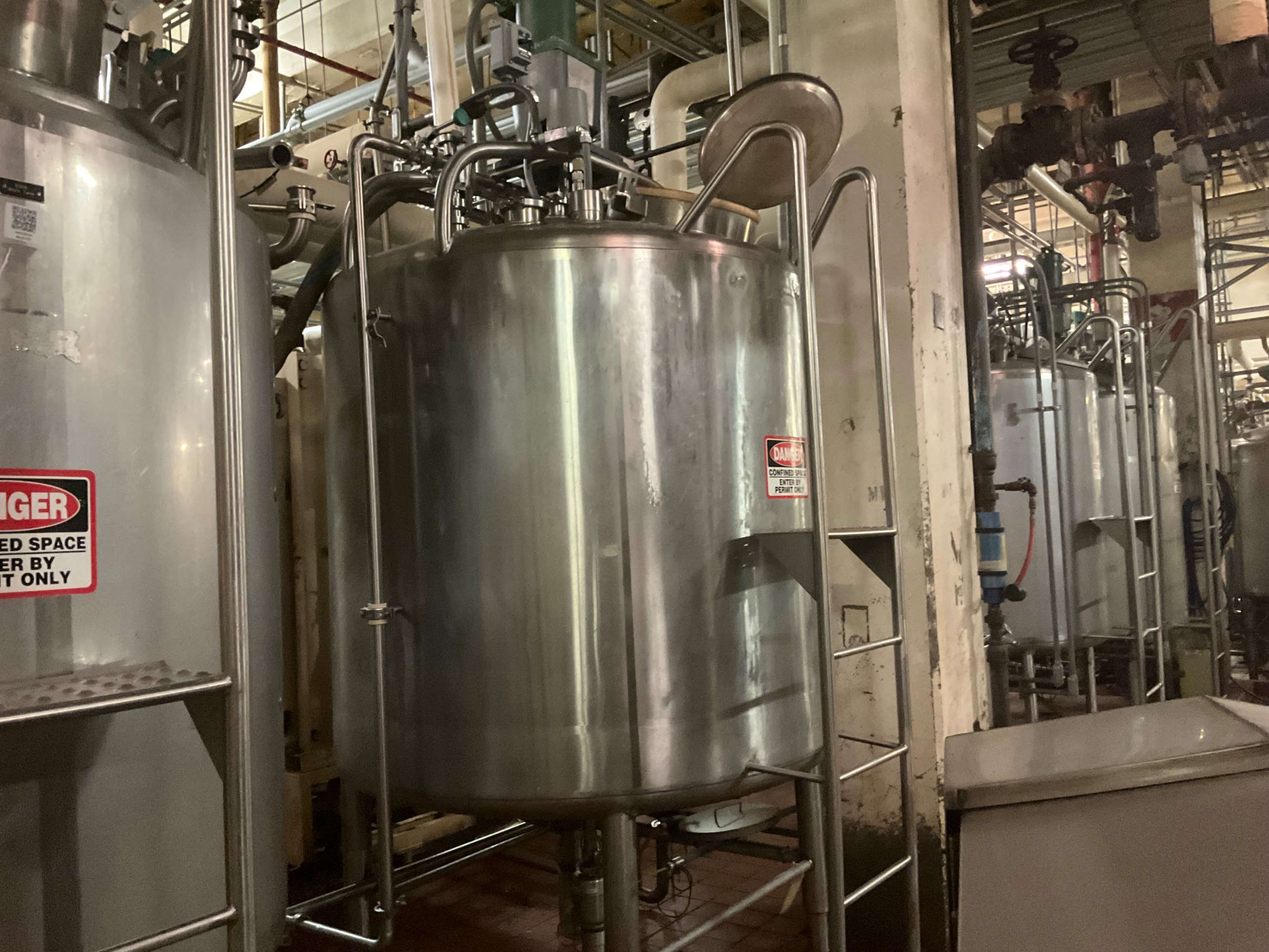 1977 LETSCH CORPORATION MIX TANK - undefined