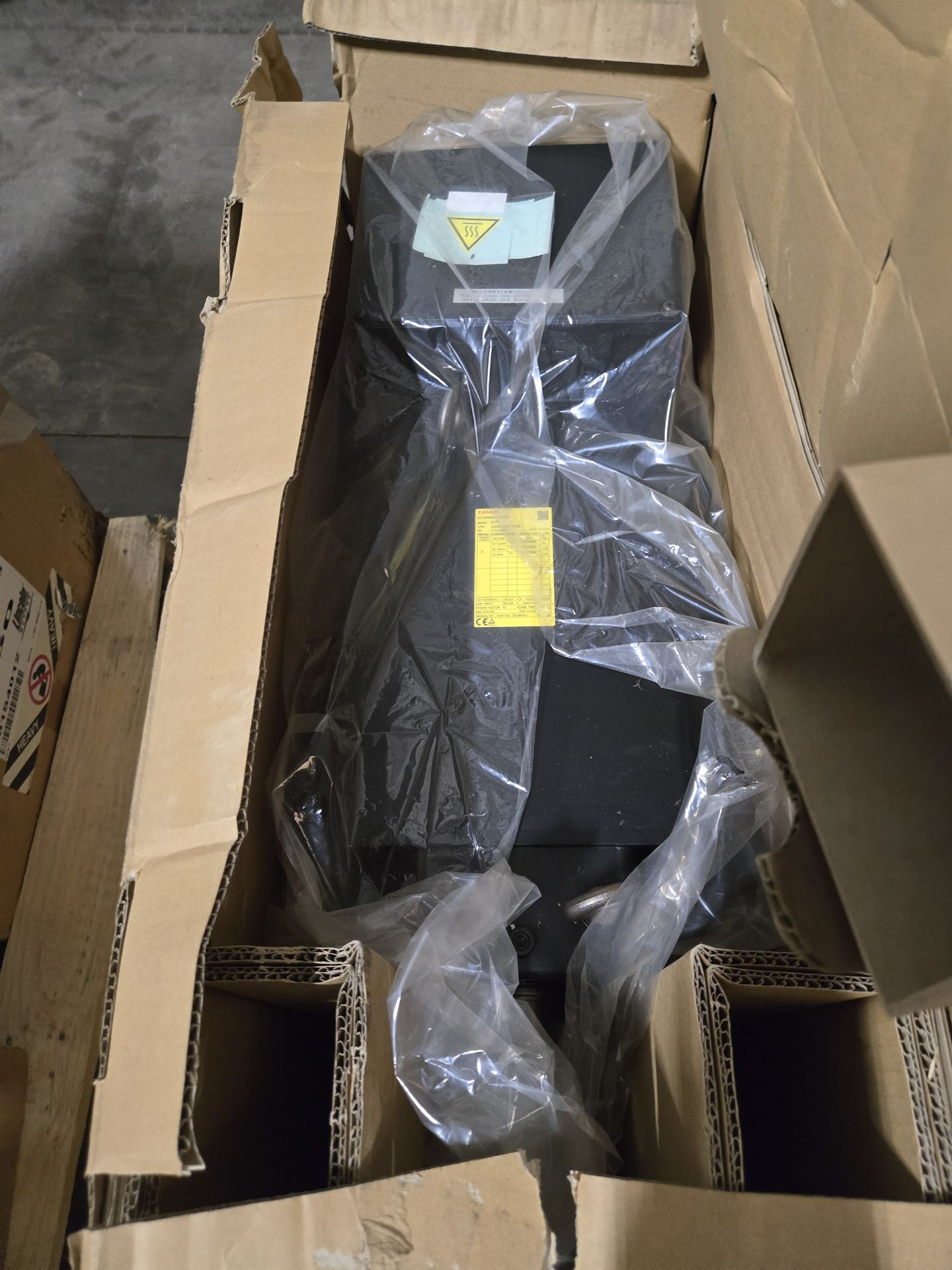 BULK QTY OF FANUC SERVO MOTORS, FANS, AND TRANSFORMER - undefined