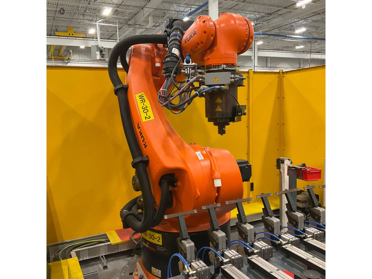 2021 KUKA KR 500 R2830 ROBOT & CONTROLLER ASSEMBLY - undefined