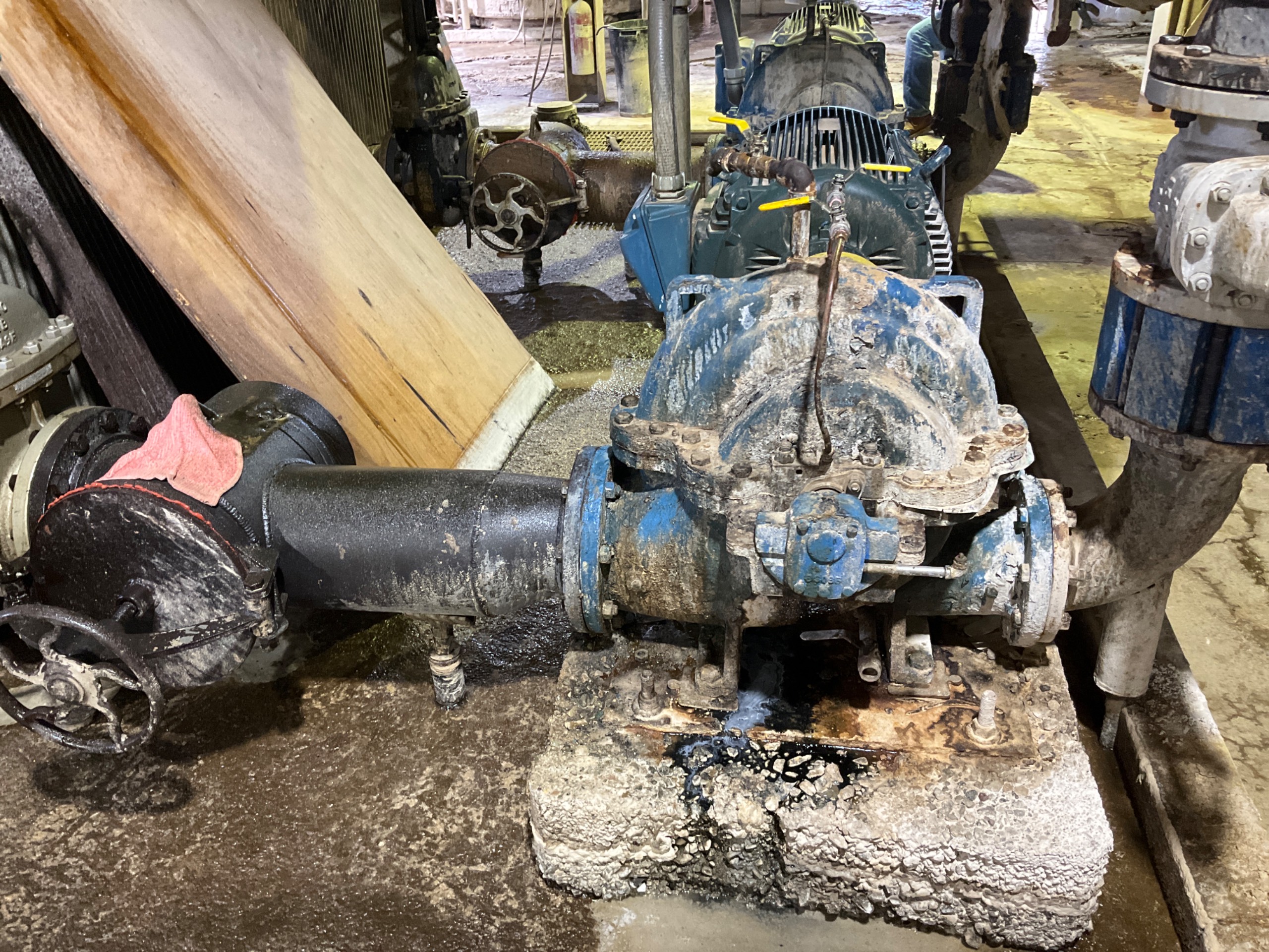 GOULDS 3410 PUMP & 150 HP MOTOR ASSEMBLY - undefined