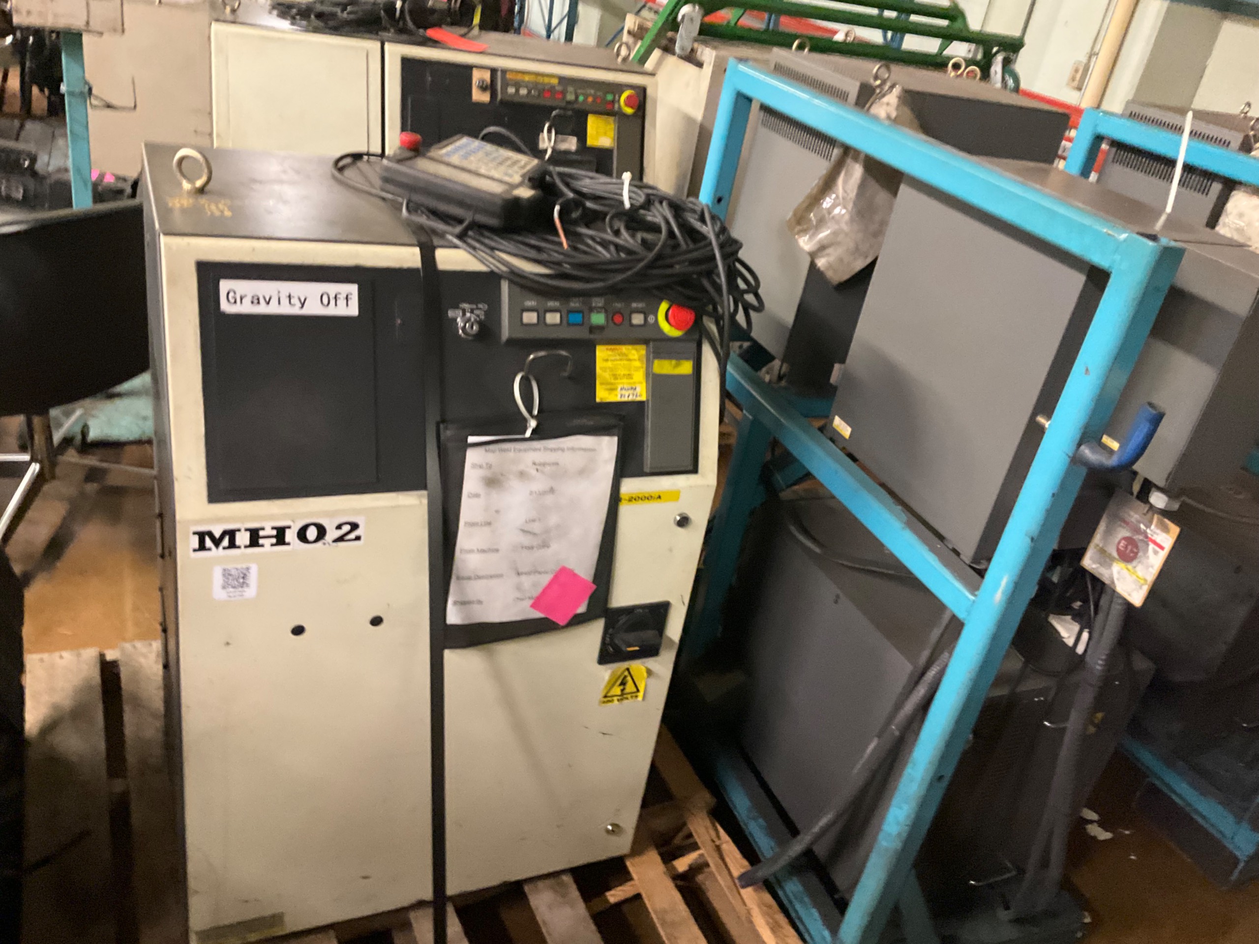 2005 FANUC R-J3IB ROBOT CONTROL SYSTEM - undefined