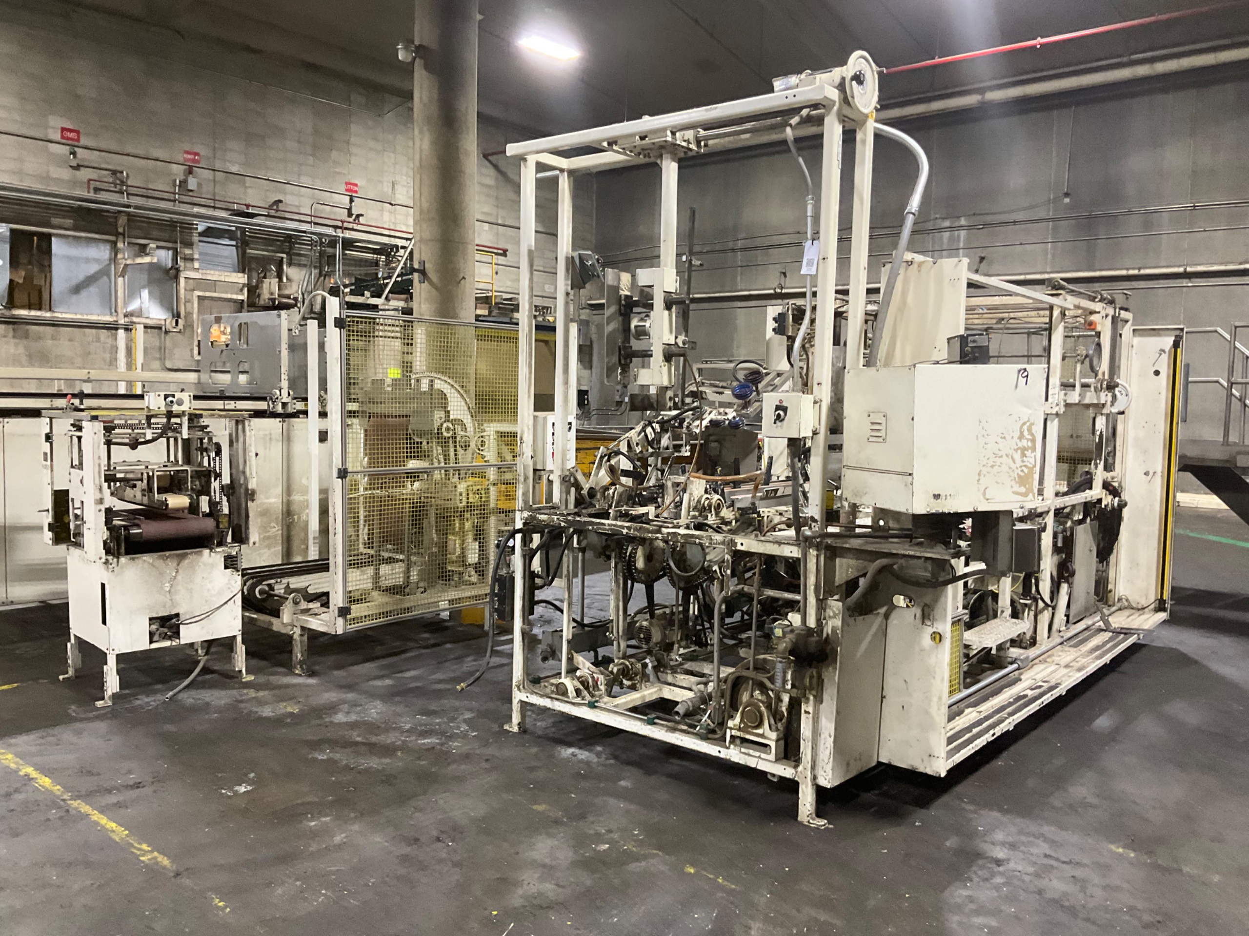 CASE FORMER MACHINE - undefined