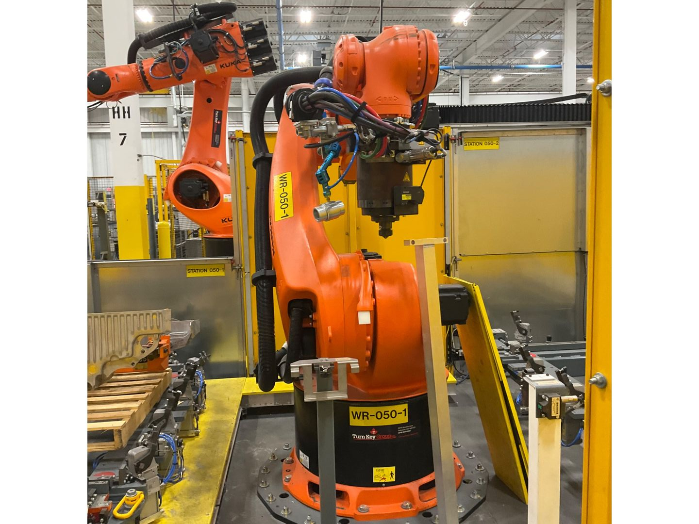 2021 KUKA KR 500 R2830 ROBOT & CONTROLLER ASSEMBLY - undefined