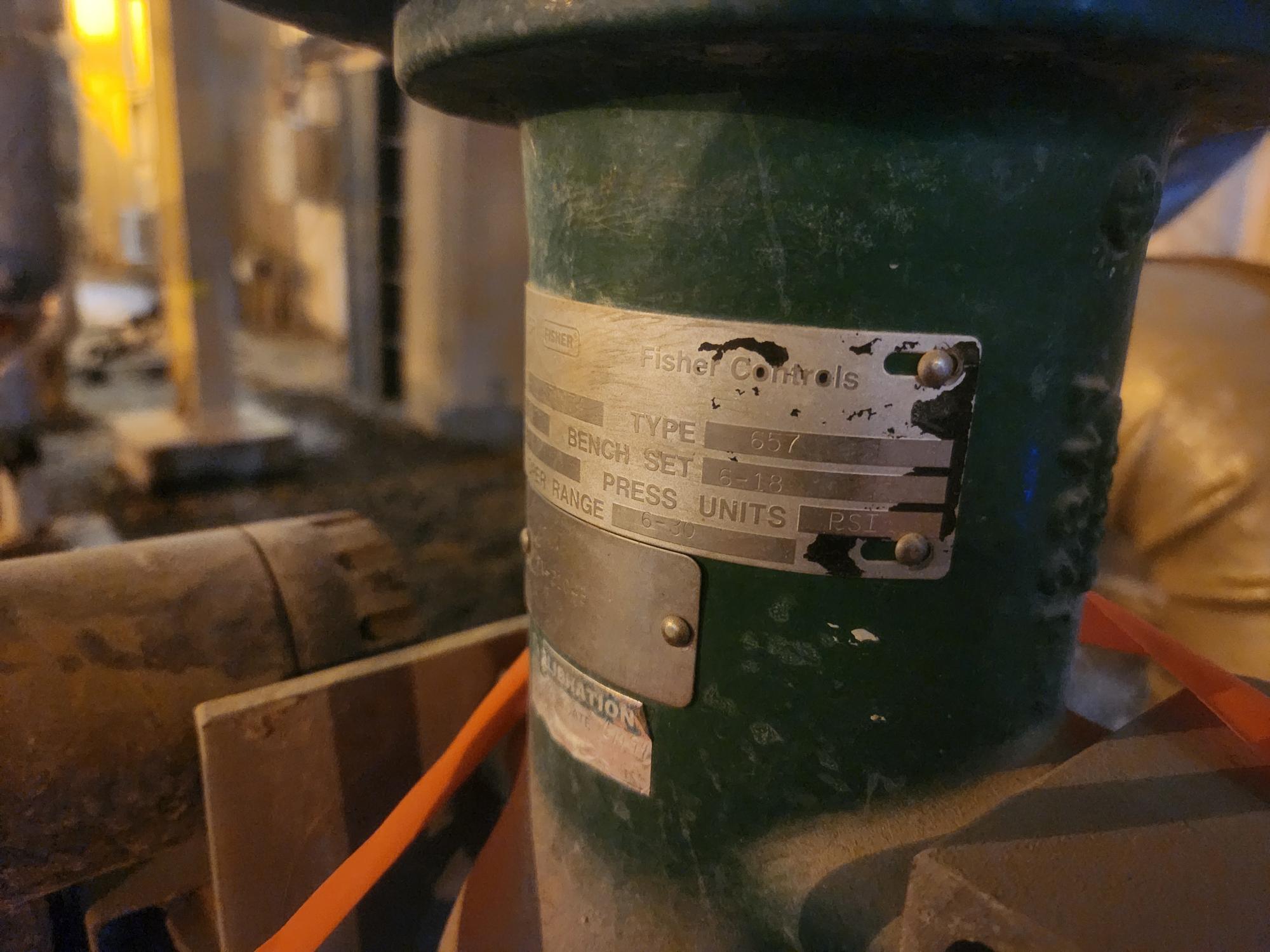 FISHER CONTROL VALVE WITH 657 ACTUATOR - undefined