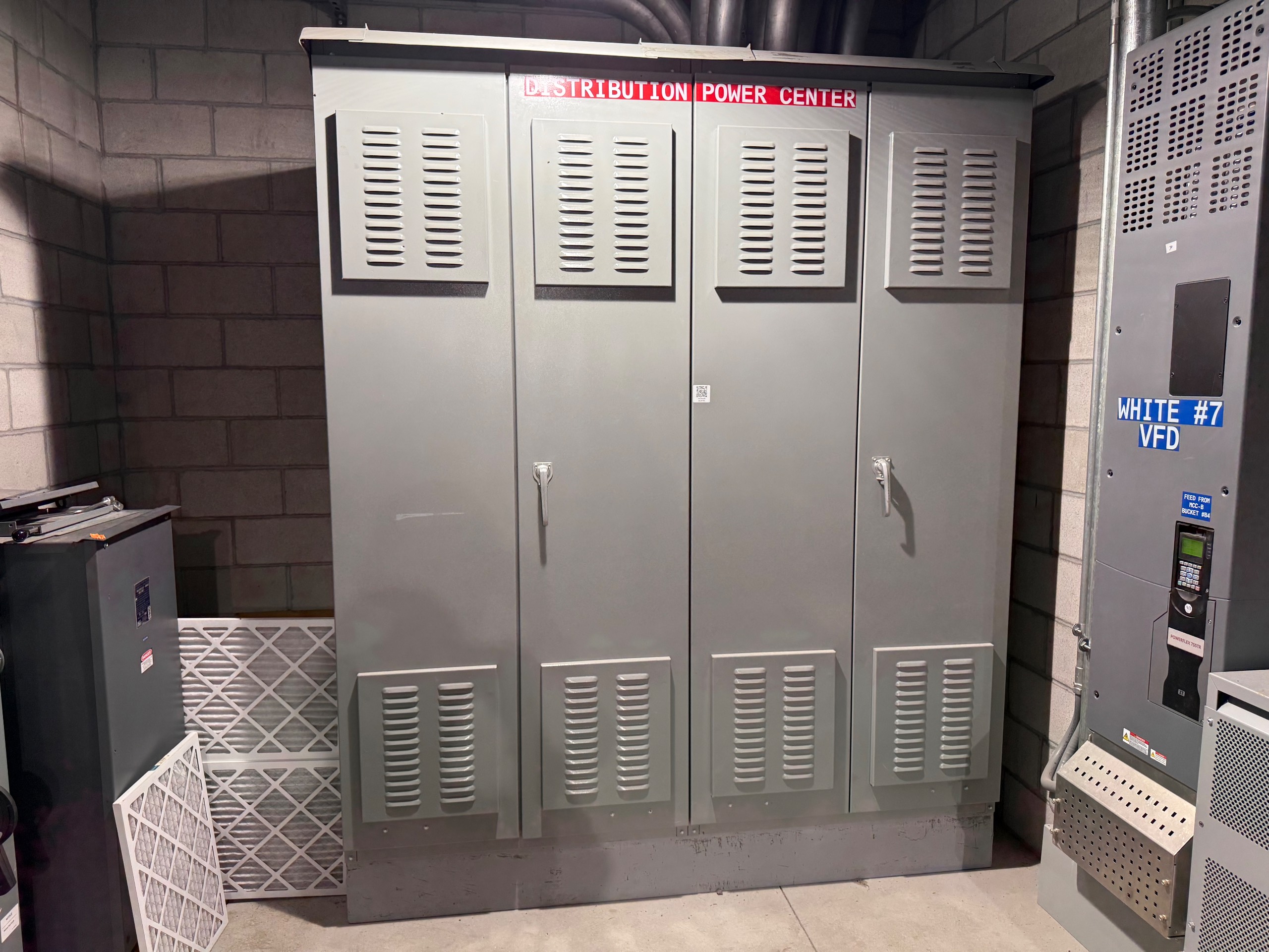 GENERAL ELECTRIC DISTRIBUTION POWER CENTER - undefined