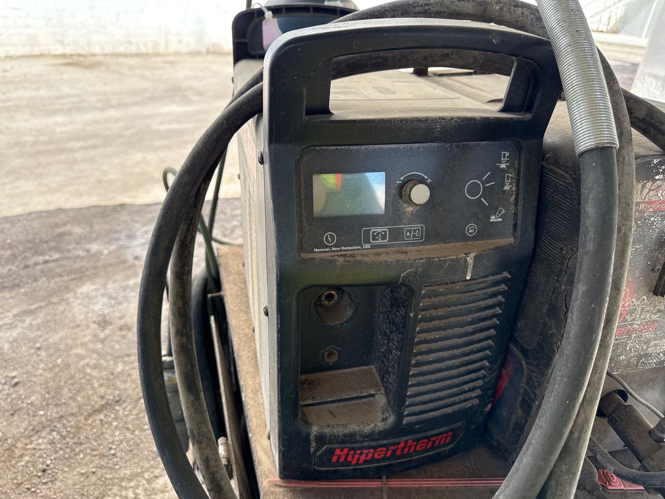 2022 HYPERTHERM POWERMAX 65 SYNC PLASMA CUTTING SYSTEM - undefined