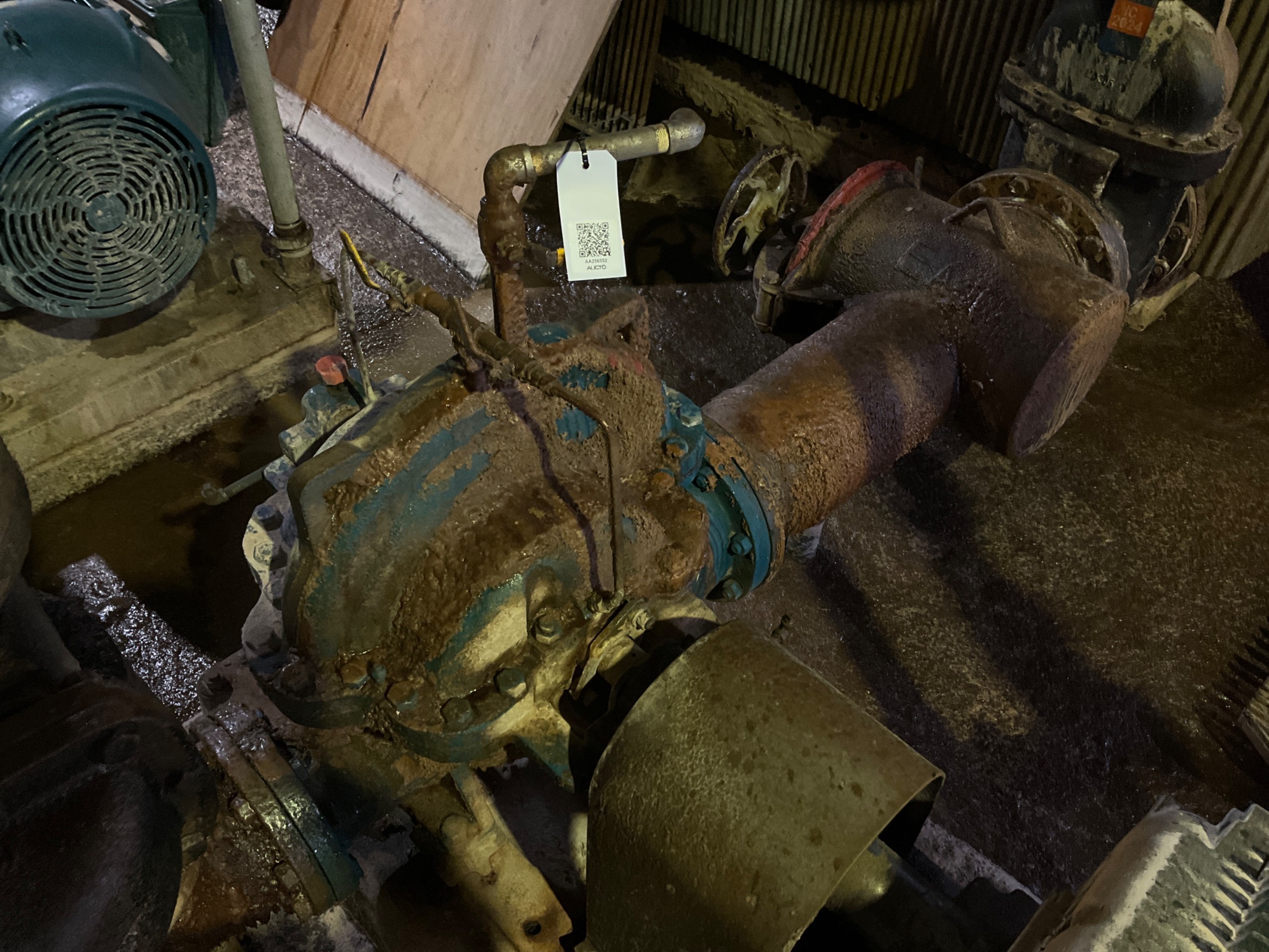 GOULDS PUMP & 100HP MOTOR ASSEMBLY - undefined