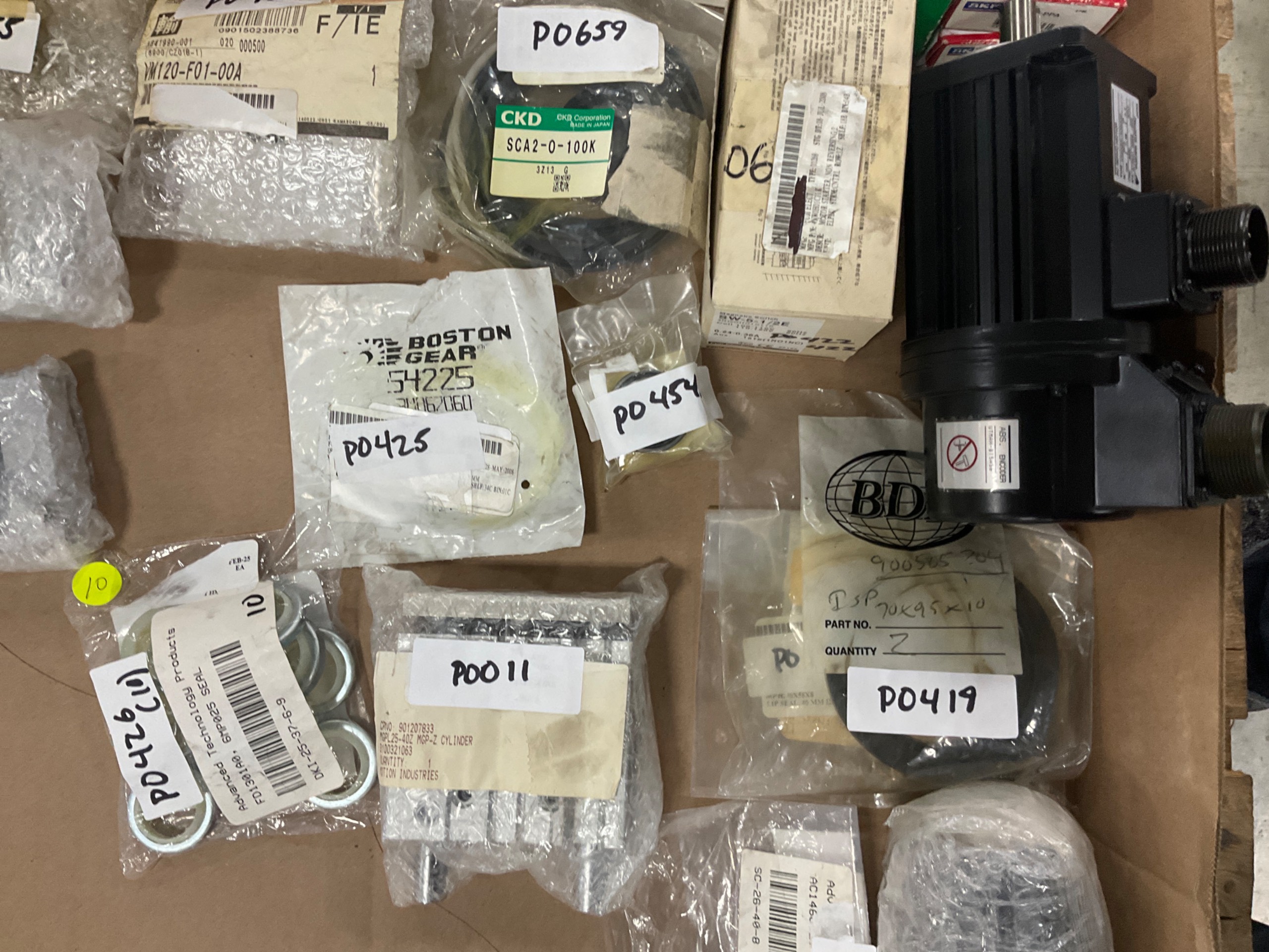 BULK QTY OF ELECTRICAL COMPONENTS - undefined