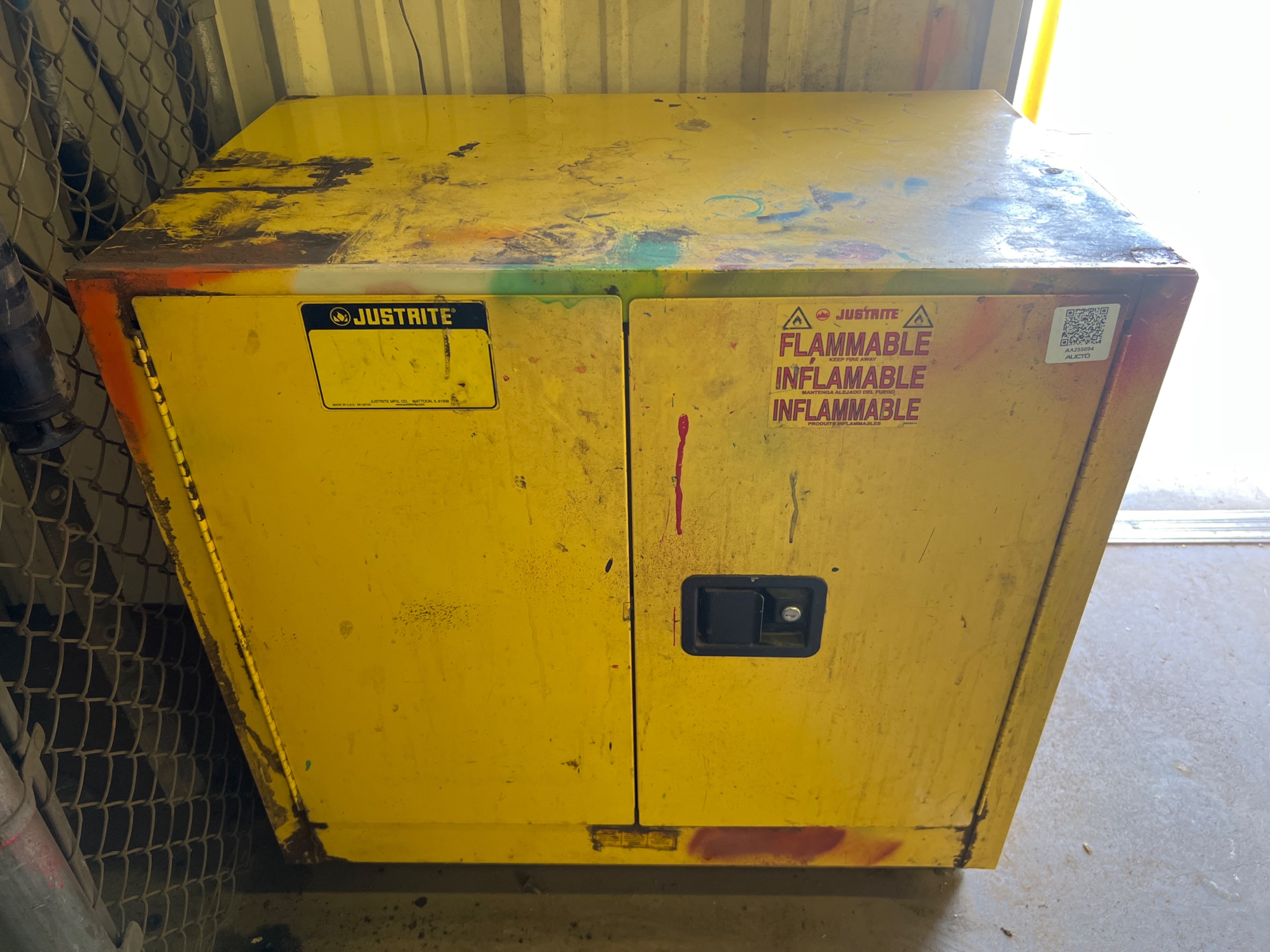 JUSTRITE FLAMMABLE STORAGE CABINET - undefined