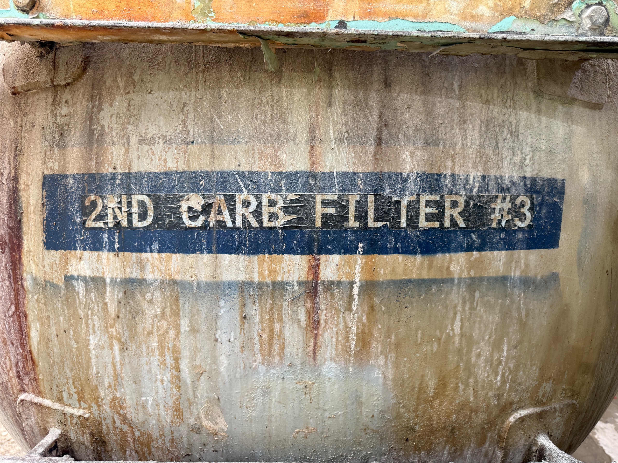 LIQUID FILTER TANK - undefined