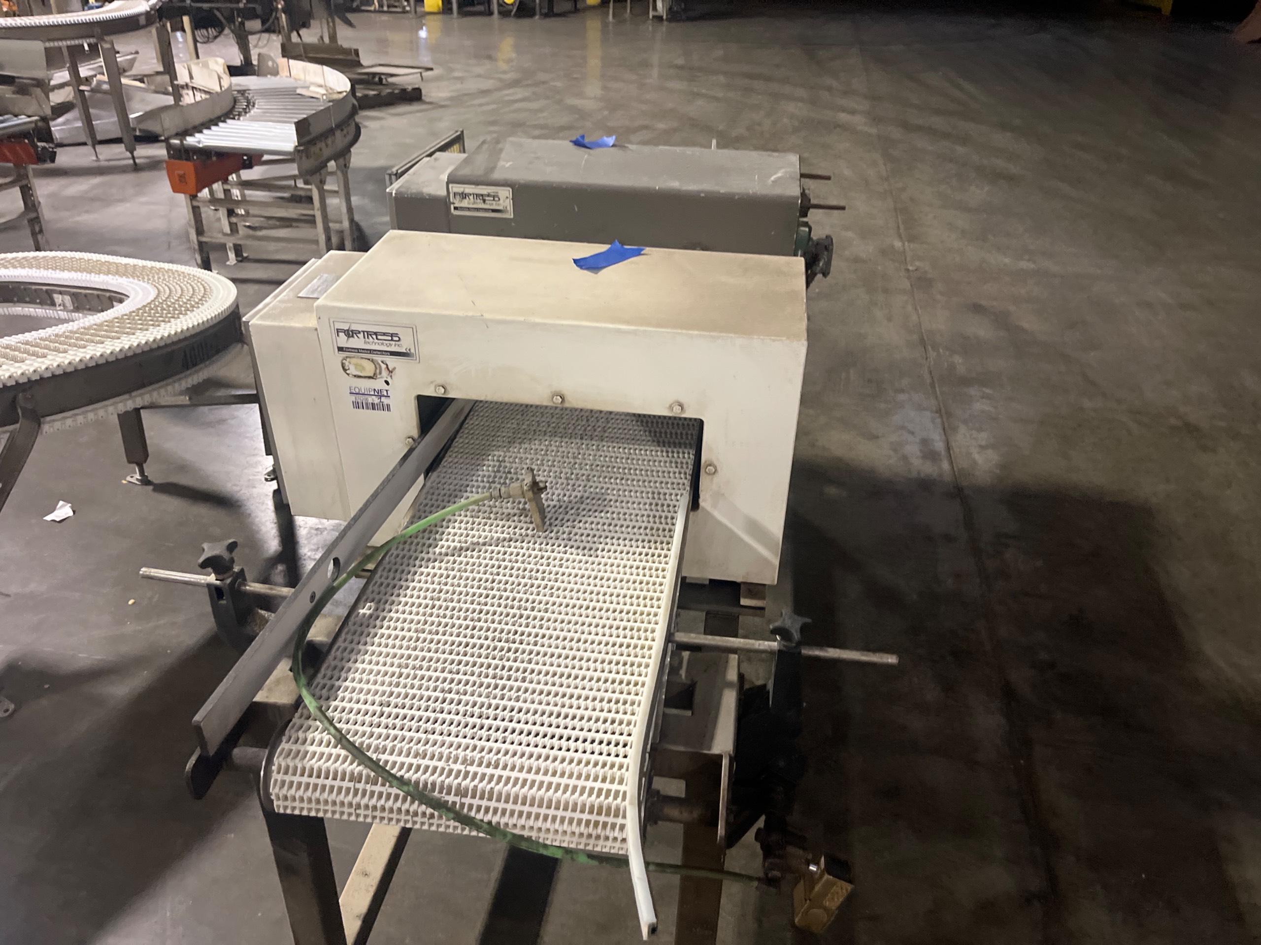 FORTRESS PHANTOM CONVEYOR METAL DETECTOR - undefined