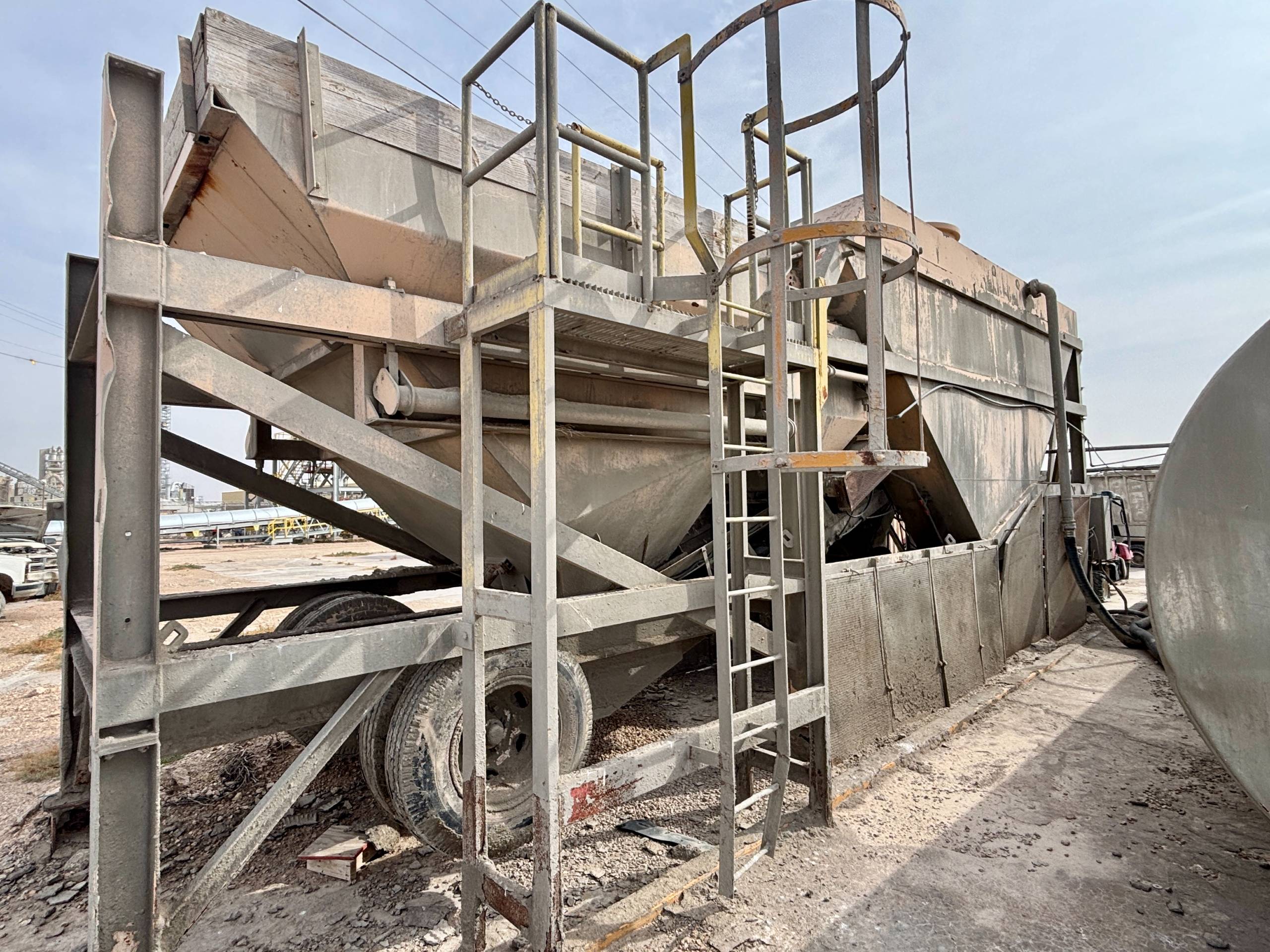 REDI-MIX PLANT - undefined