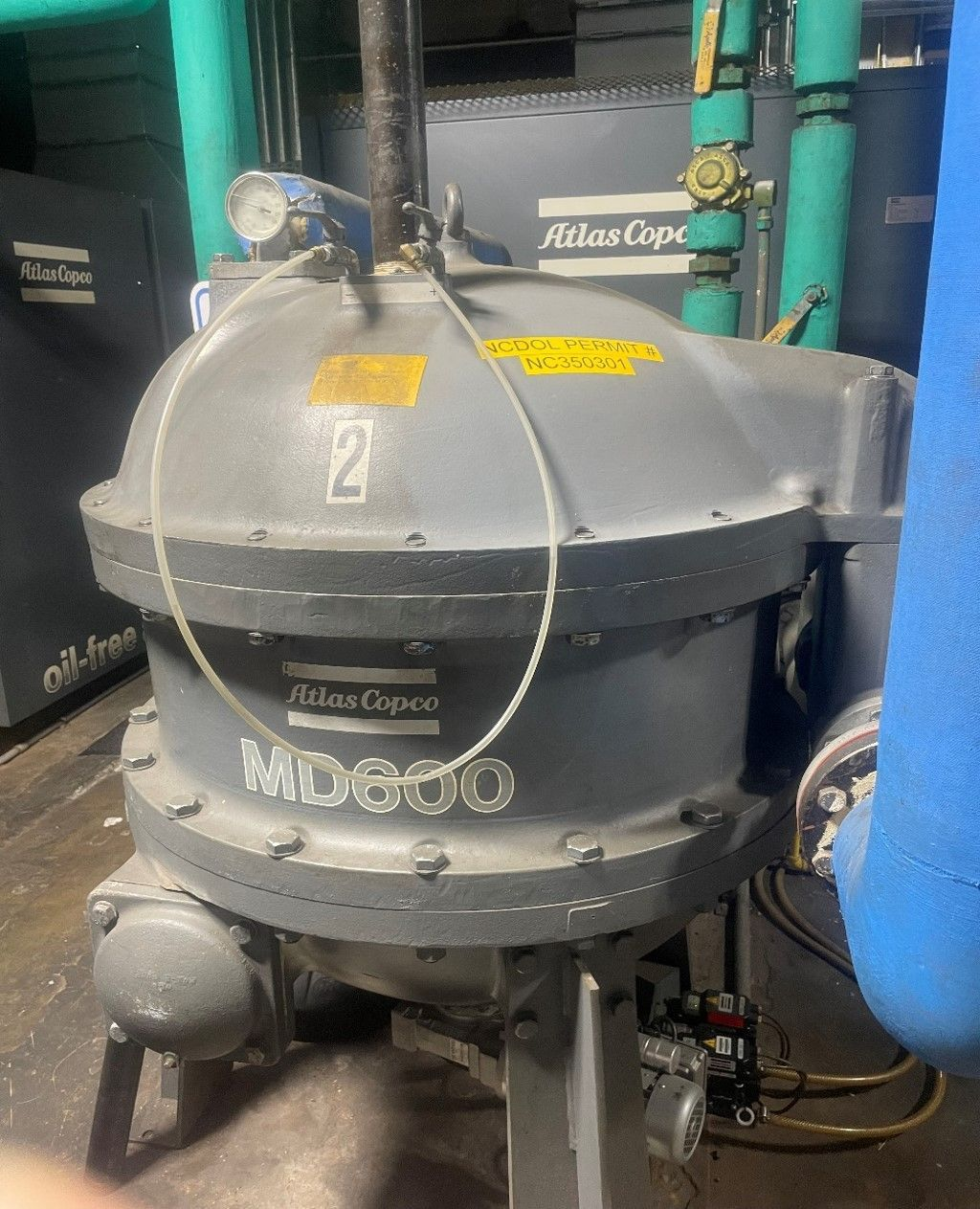 ATLAS COPCO ZR 275 STATIONARY AIR COMPRESSOR WITH DRYER - undefined