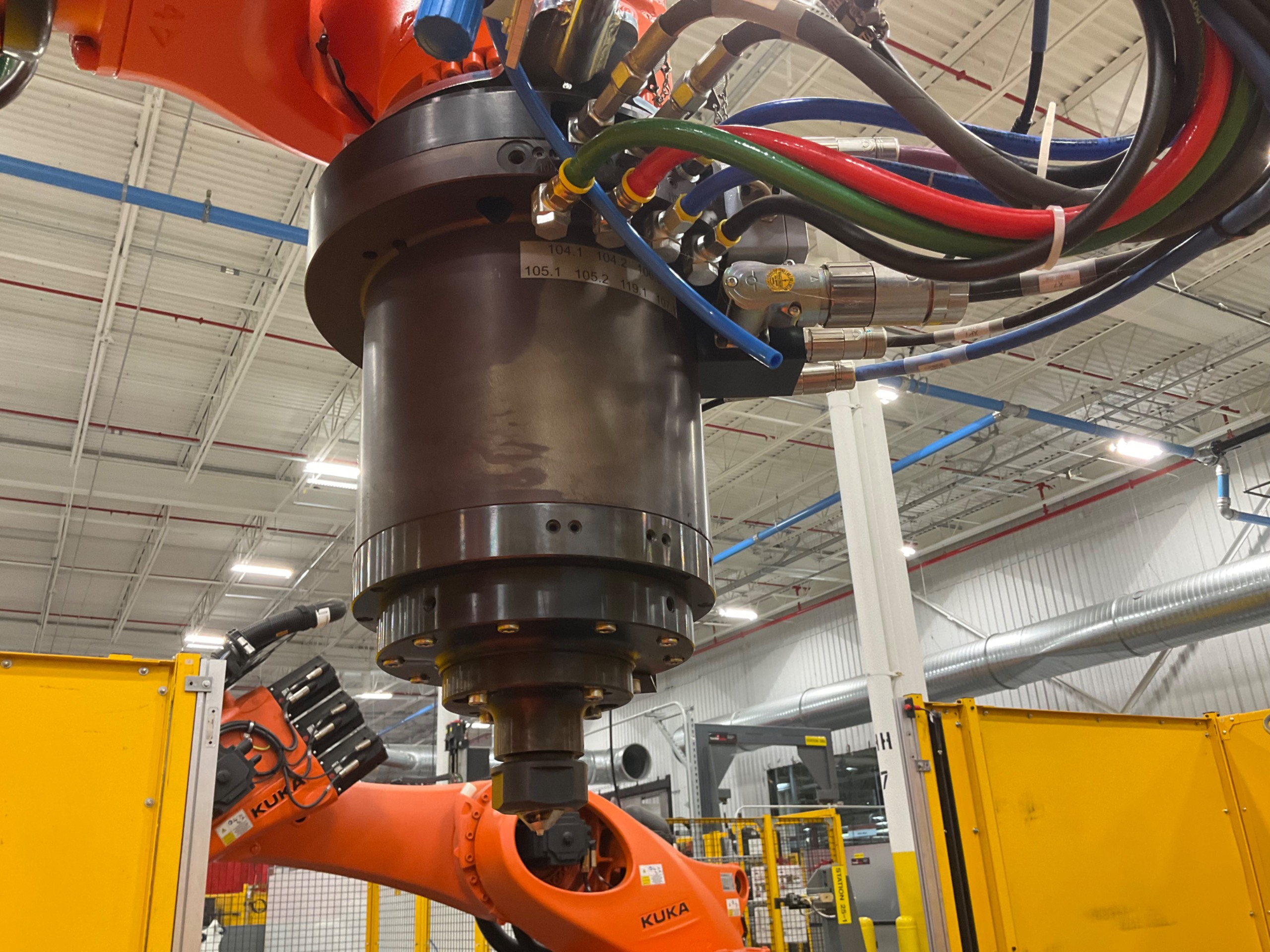 2021 KUKA KR 500 R2830 ROBOT & CONTROLLER ASSEMBLY - undefined