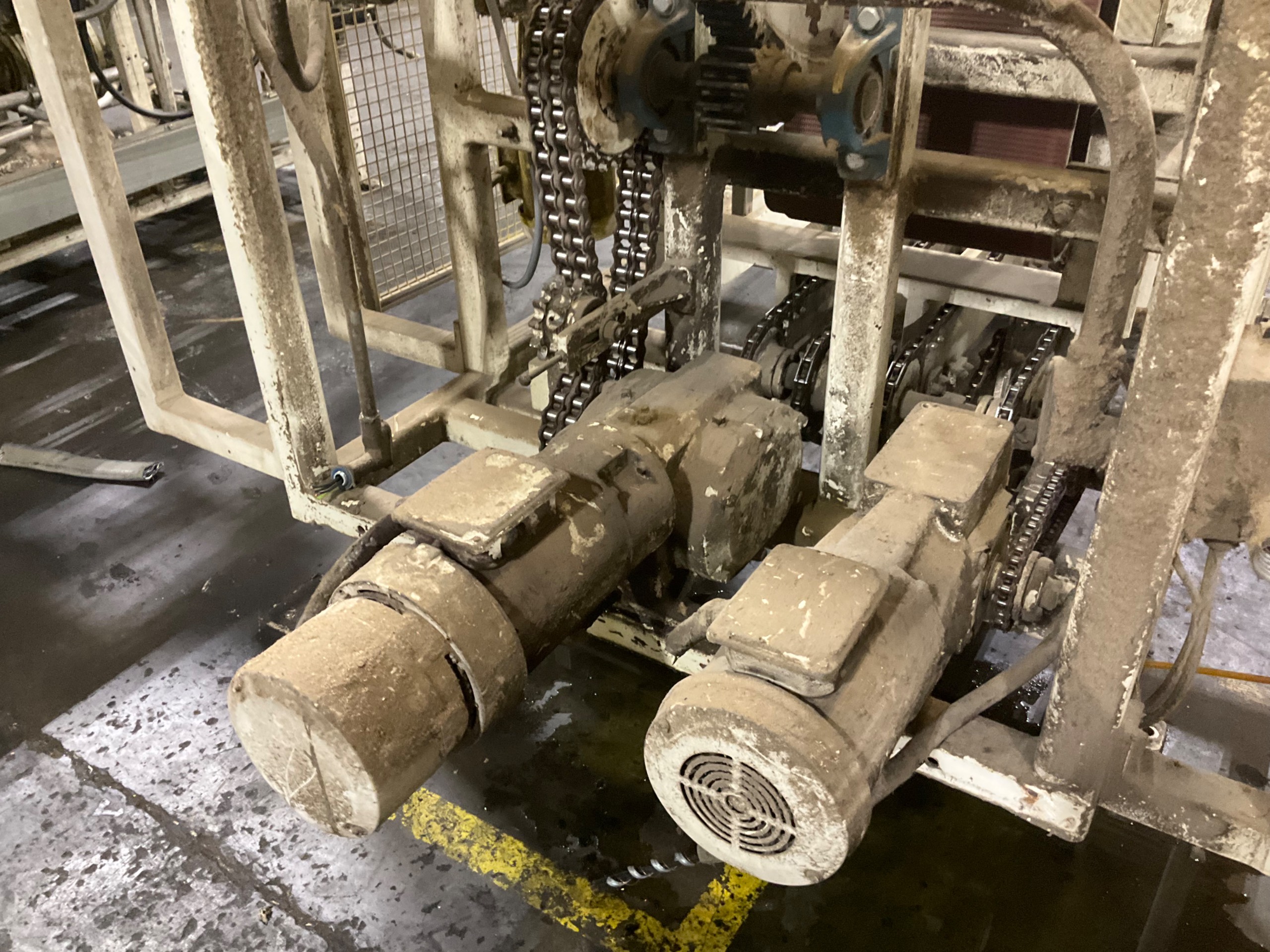 CASE FORMER MACHINE - undefined