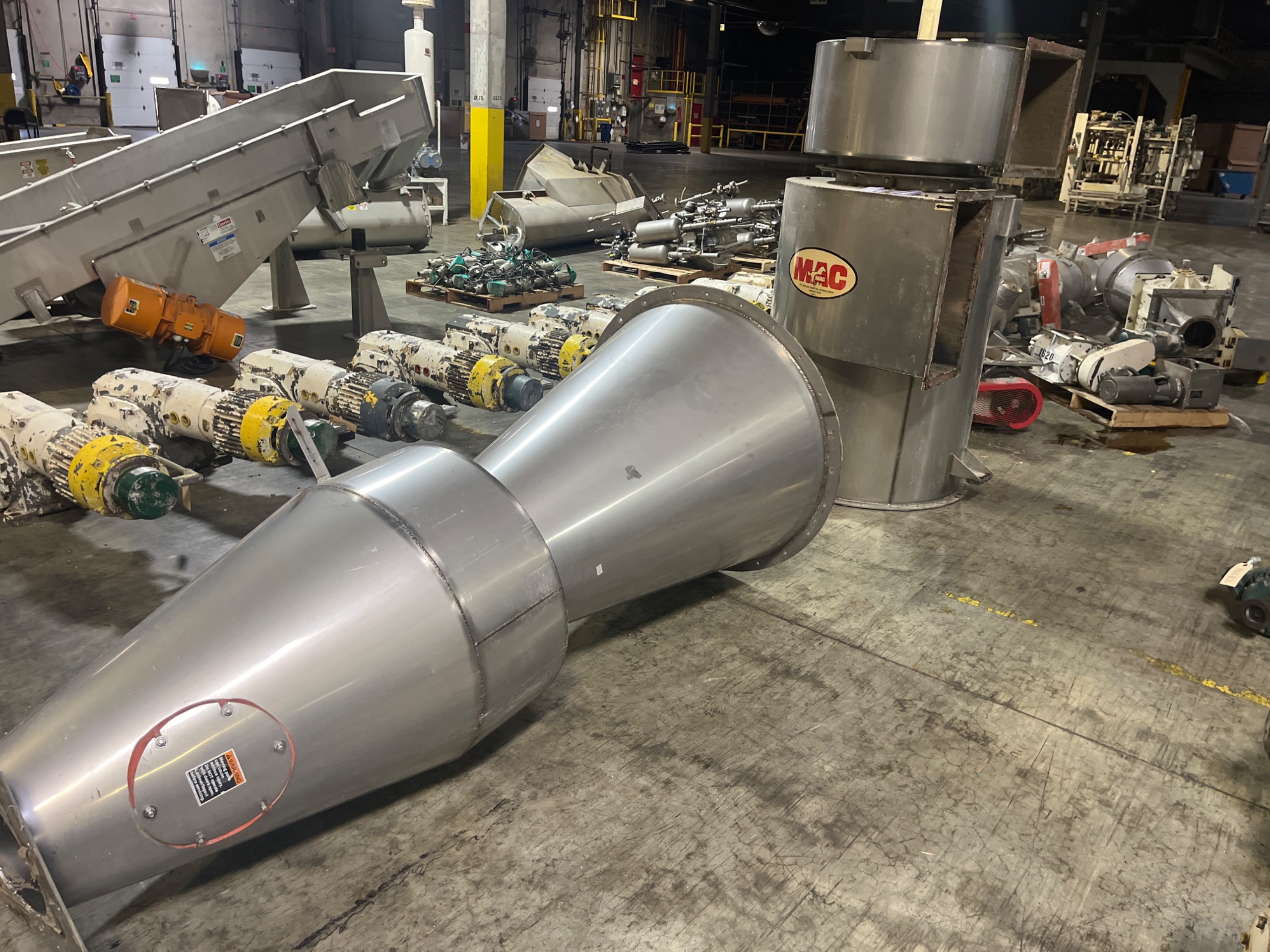 MAC 1HE39 DUST COLLECTOR RECIEVER - undefined
