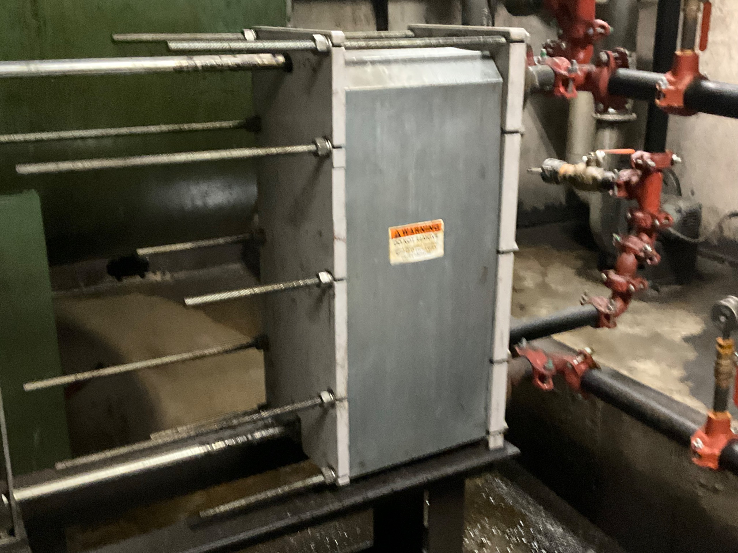 BULK QTY OF PLATE HEAT EXCHANGERS - undefined