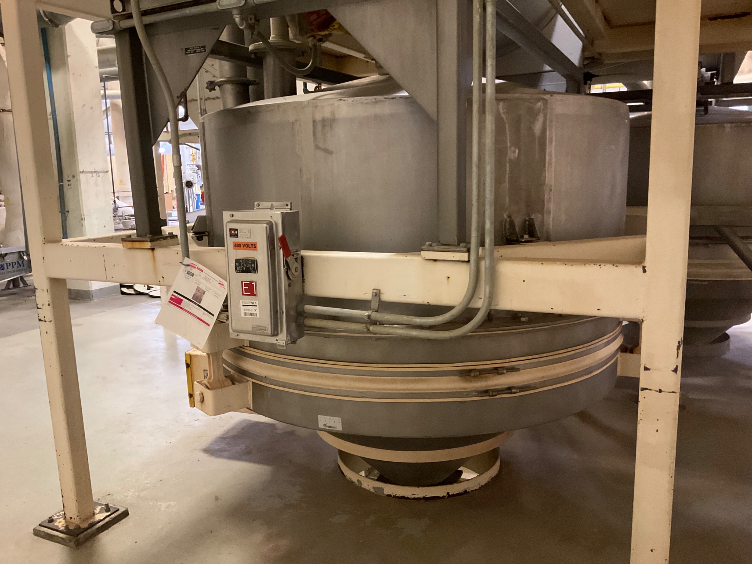 2001 CARRIER BD7 VIBRATORY STORAGE TANK - undefined