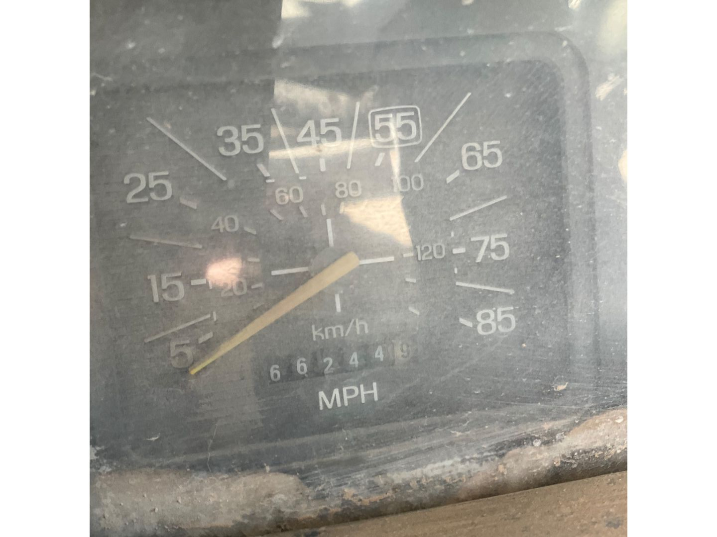 1982 FORD F600 DUMP TRUCK - undefined