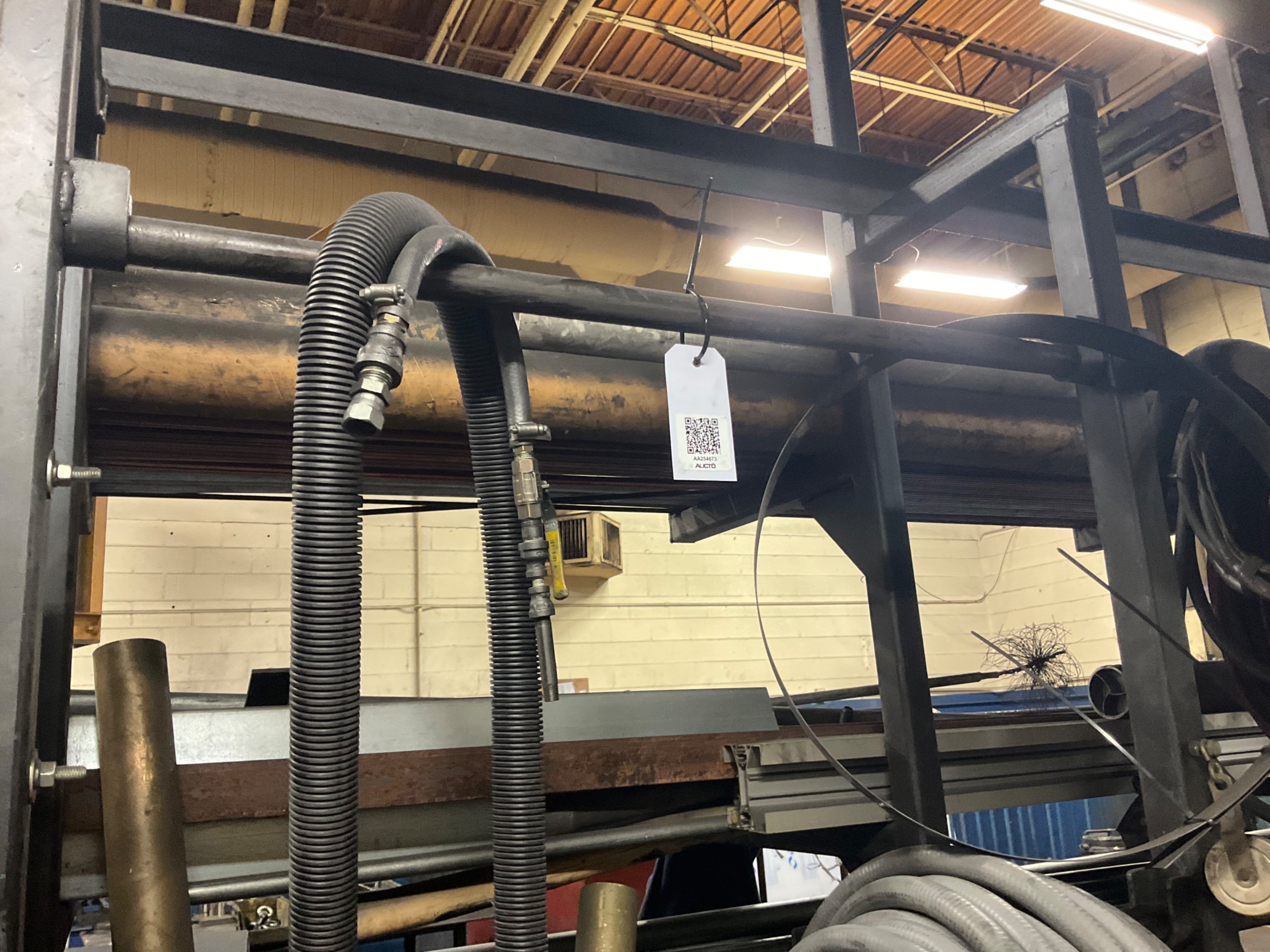 BULK QTY OF HOSE WITH RACKING