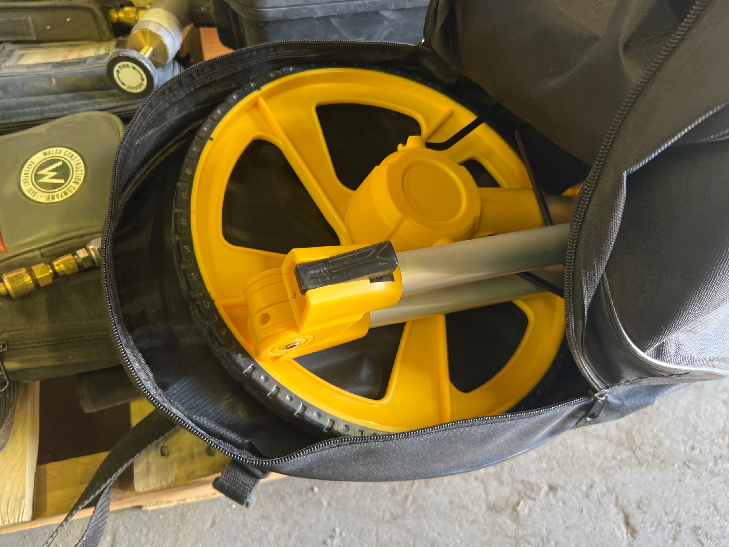 BULK QTY OF TESTING AND MEASURING EQUIPMENT - undefined