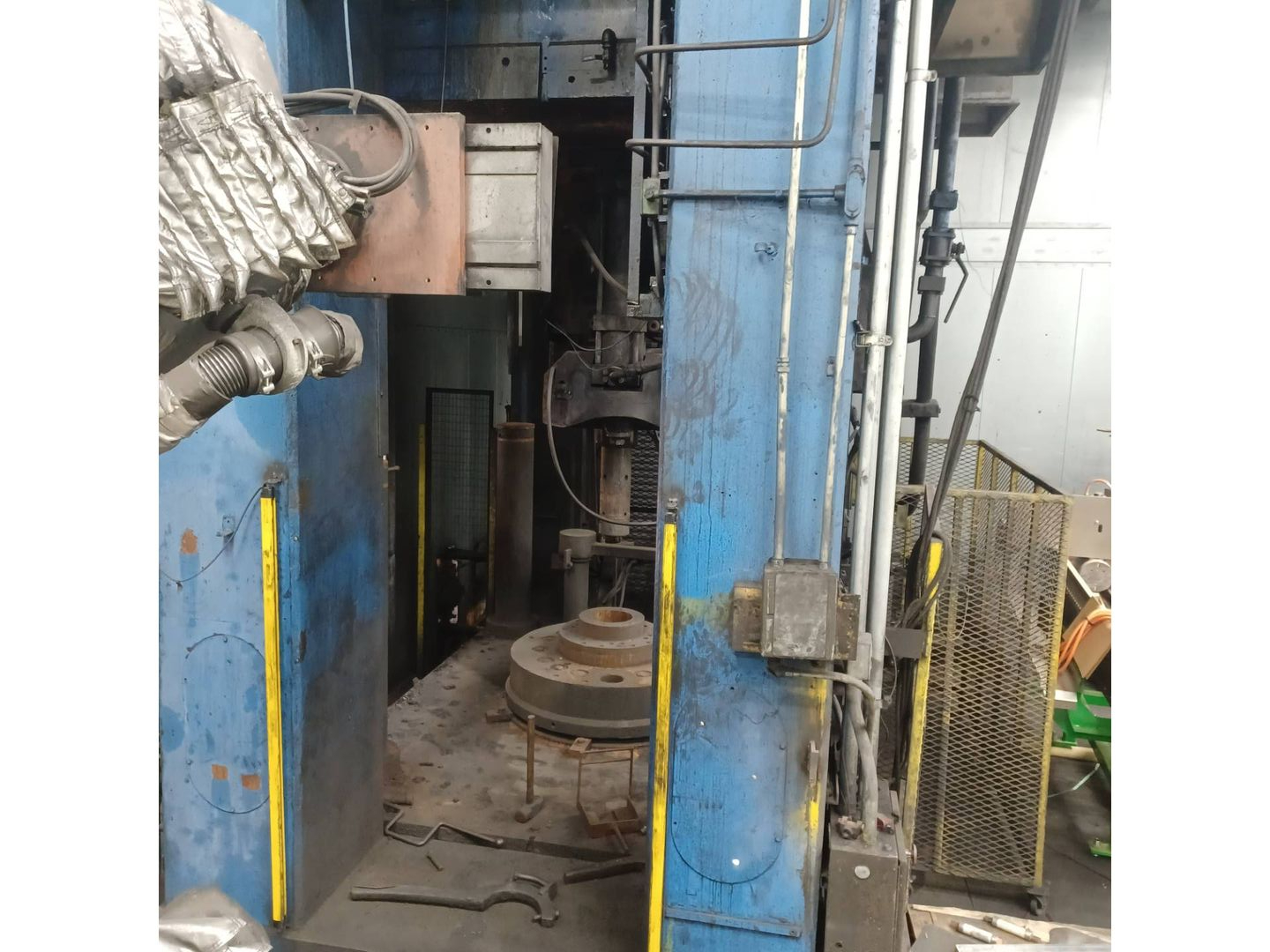 2000 Ton Press - Dry Cycle.mov
