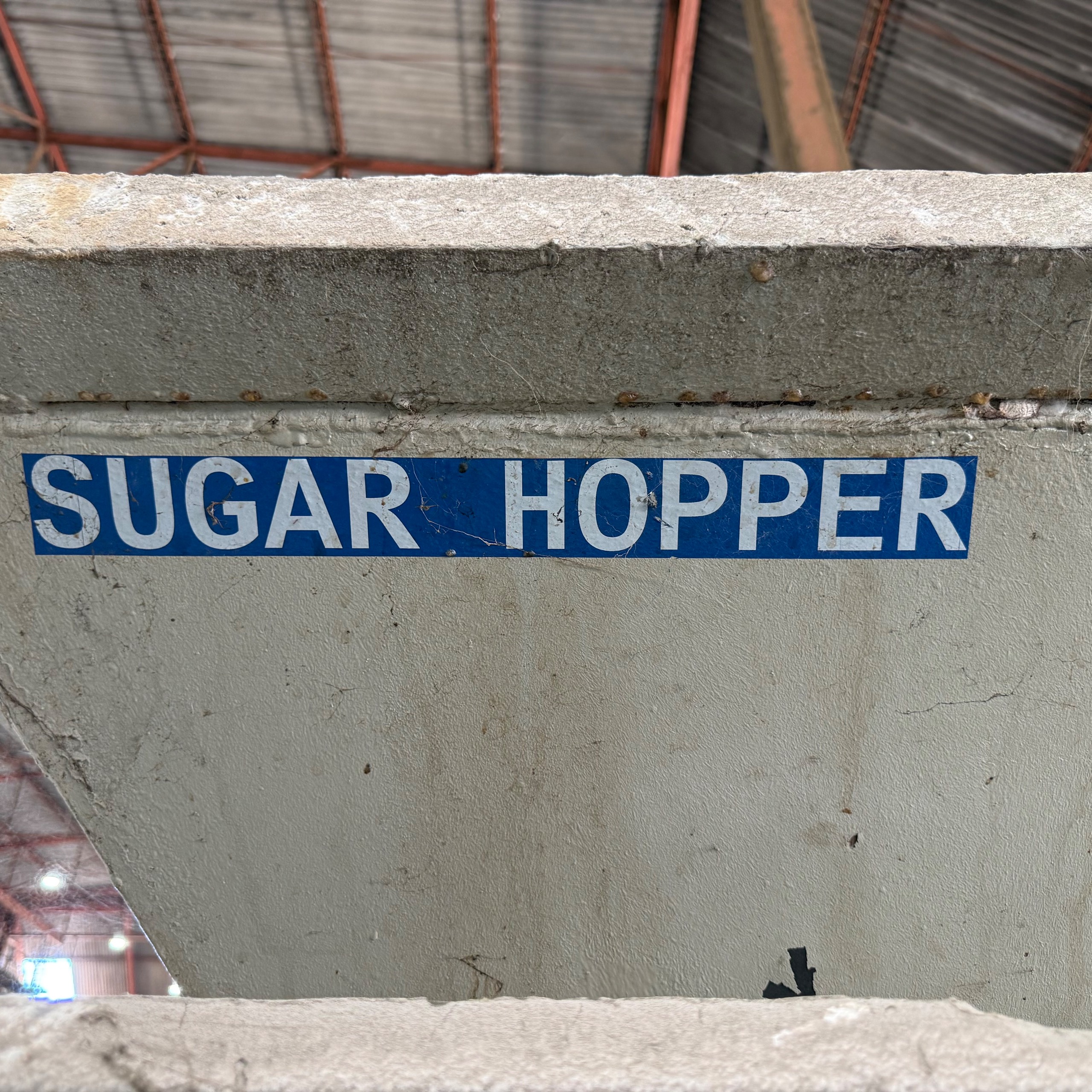 STAINLESS HOPPER BIN, 108"X70" - undefined