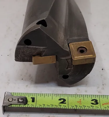 KENDEX METCUT 270-0262 INDEXABLE DRILL - 2 FLUTES, 13.5IN OAL, 2.25IN SHANK - undefined