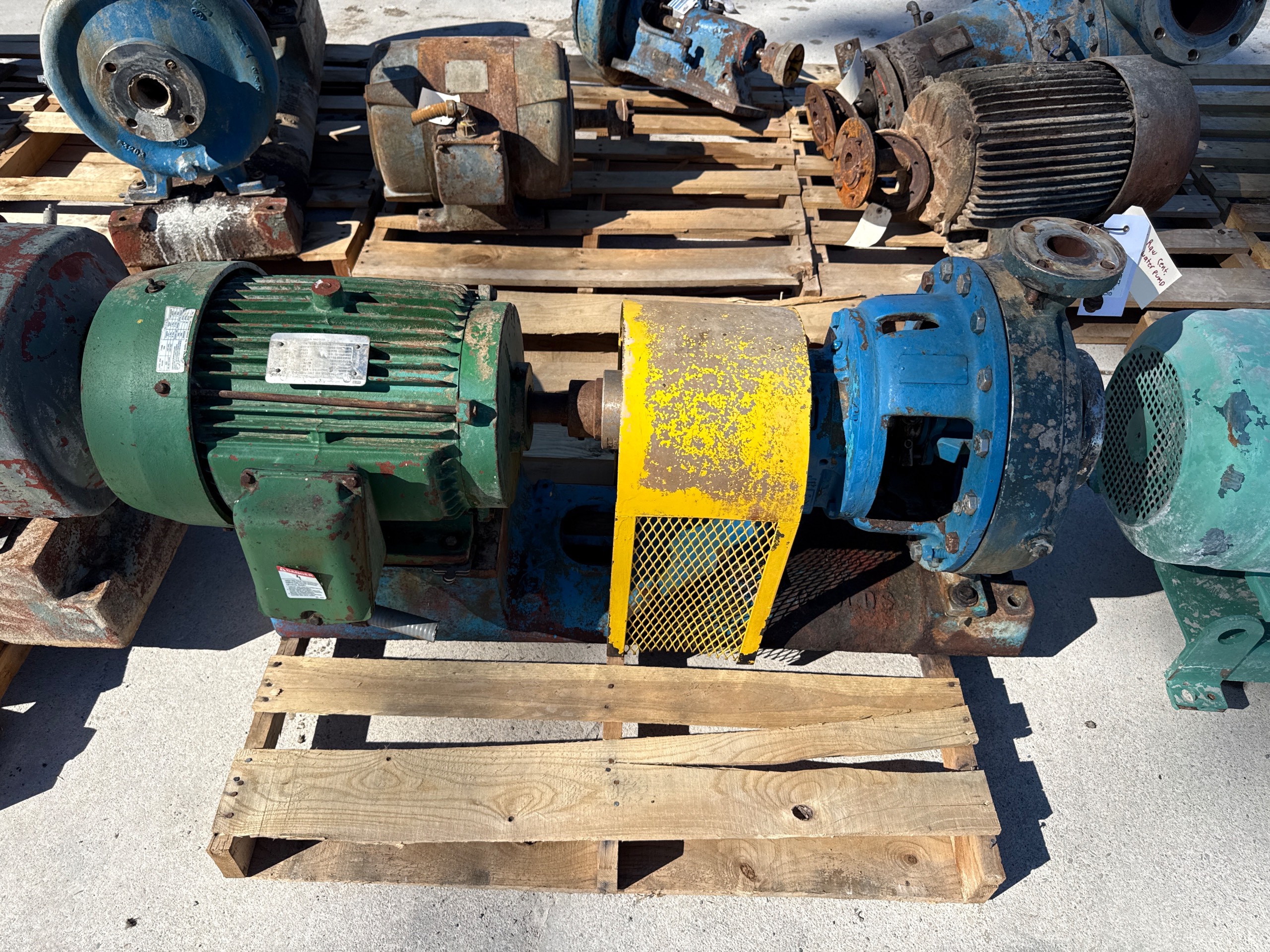 GOULDS CENTRIFUGAL PUMP, 15HP - undefined