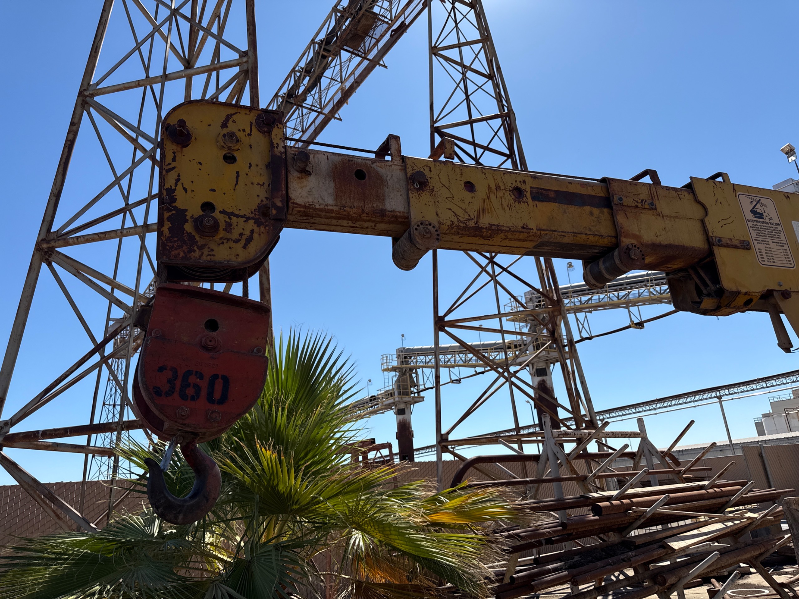 GALION 125 ROUGH TERRAIN CRANE - undefined
