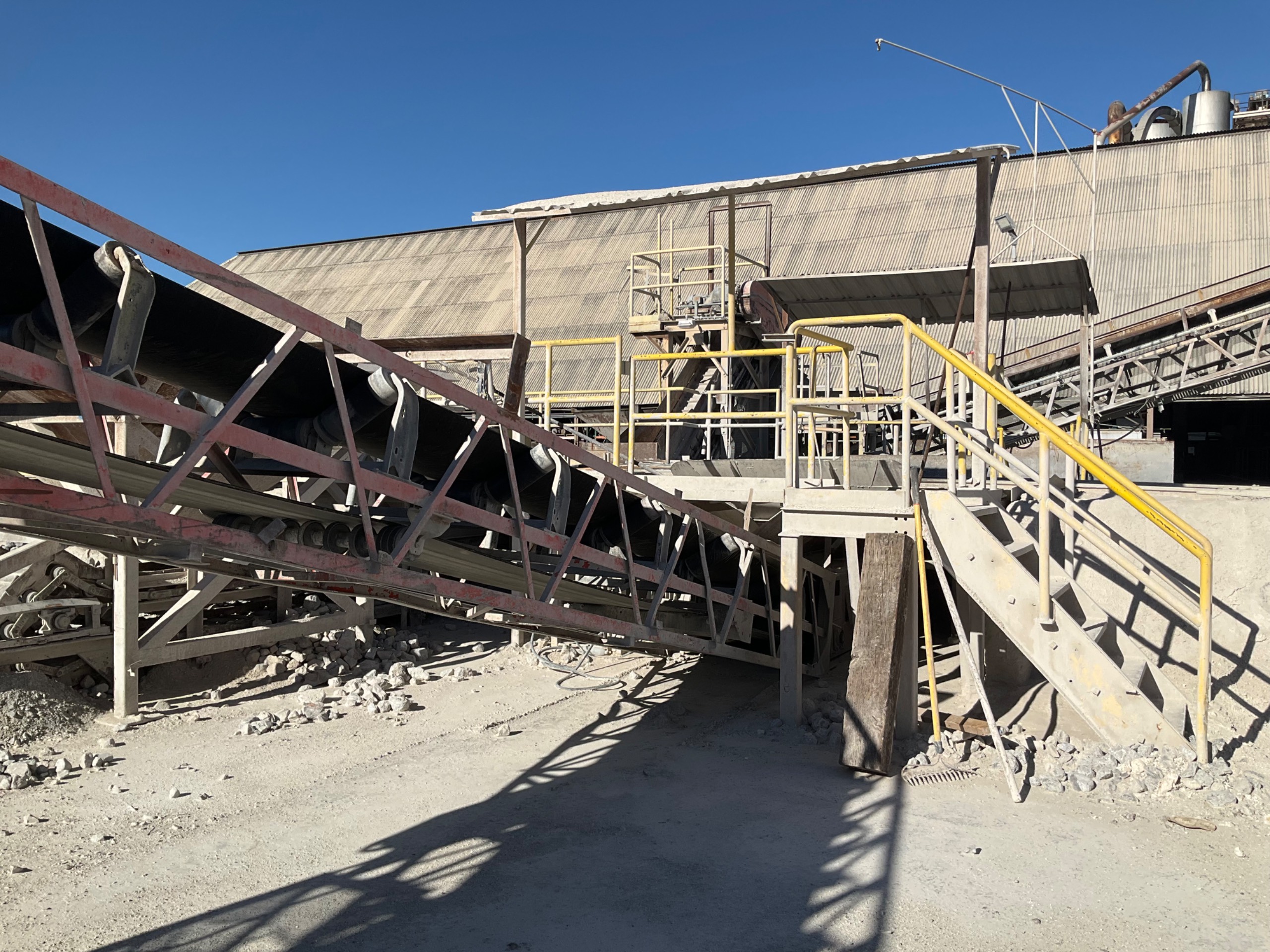 MOBILE STACKING BELT CONVEYOR - undefined