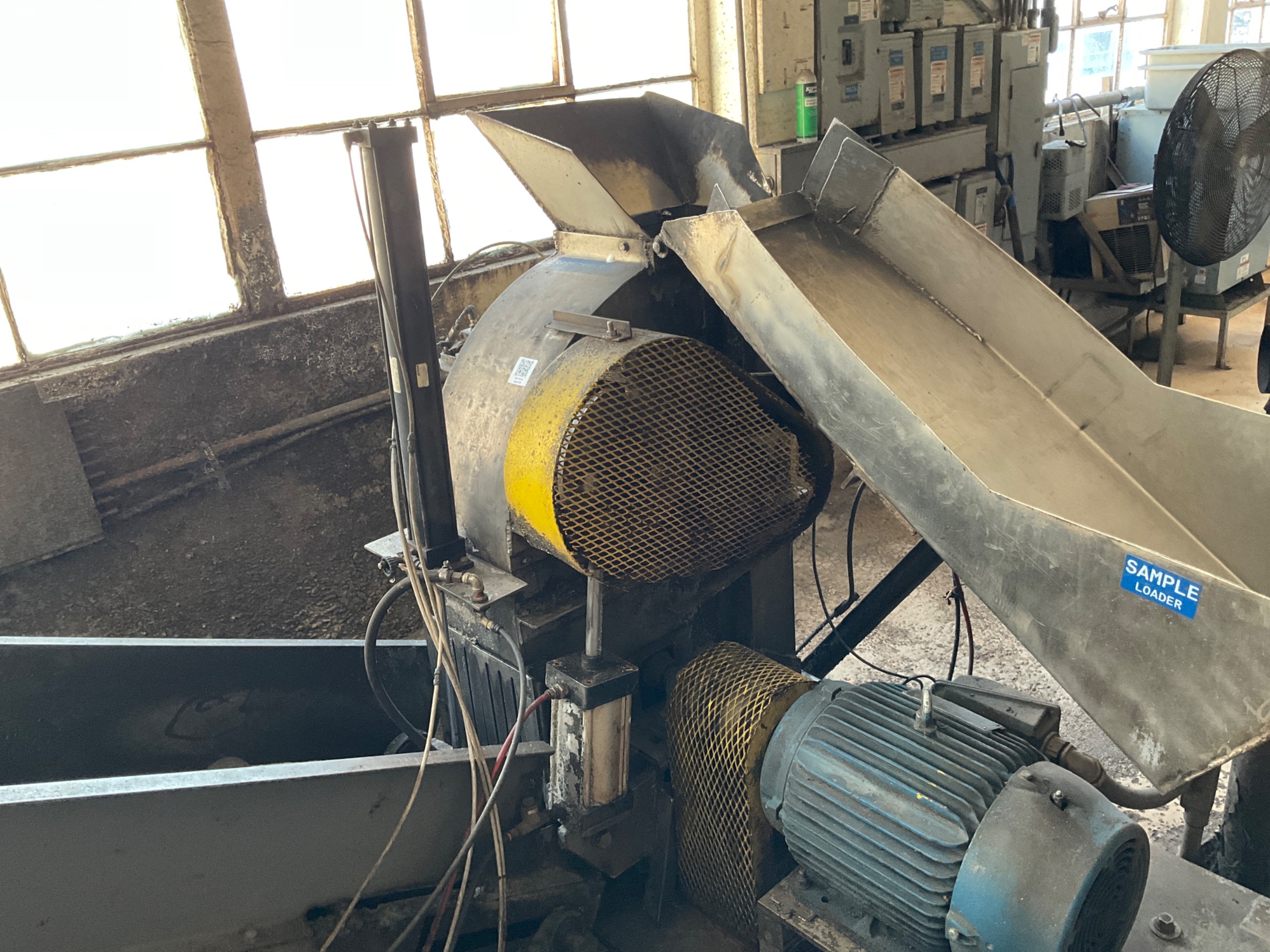 BEET SLICING SAW - undefined