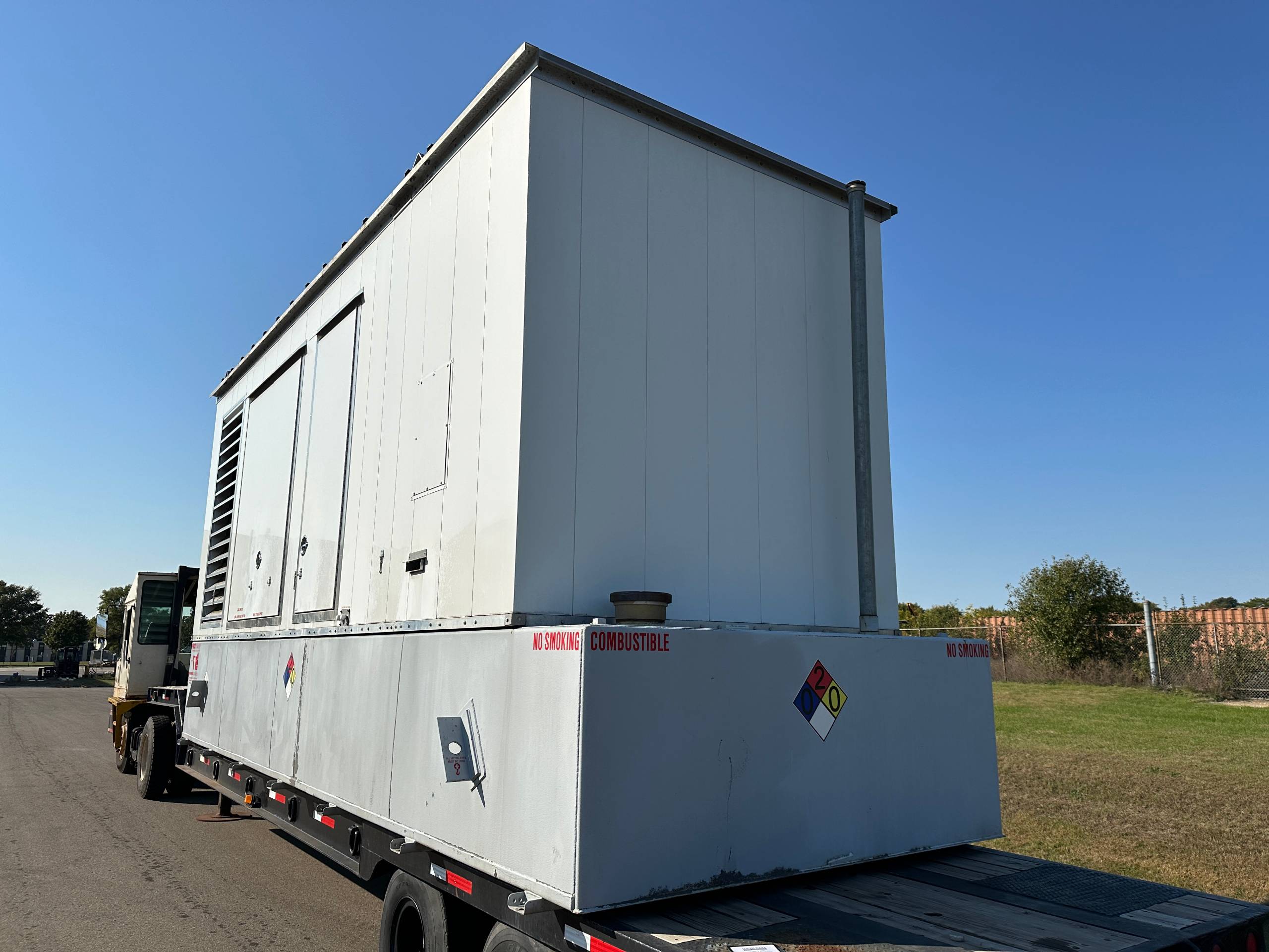 2012 CUMMINS DQCB 750 KW DIESEL GENERATOR - undefined