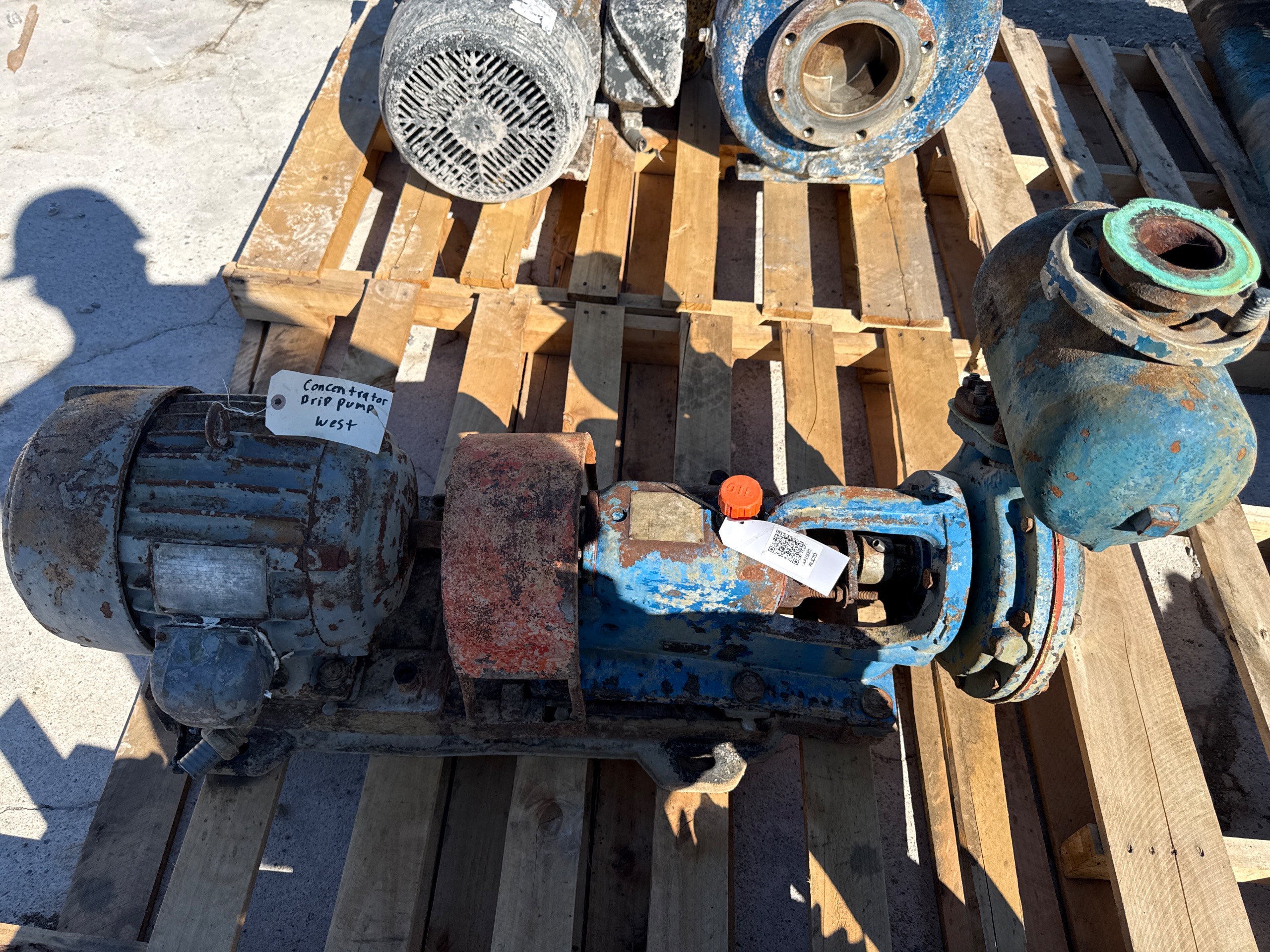 LABOUR DHL PUMP & 3 HP MOTOR ASSEMBLY - undefined