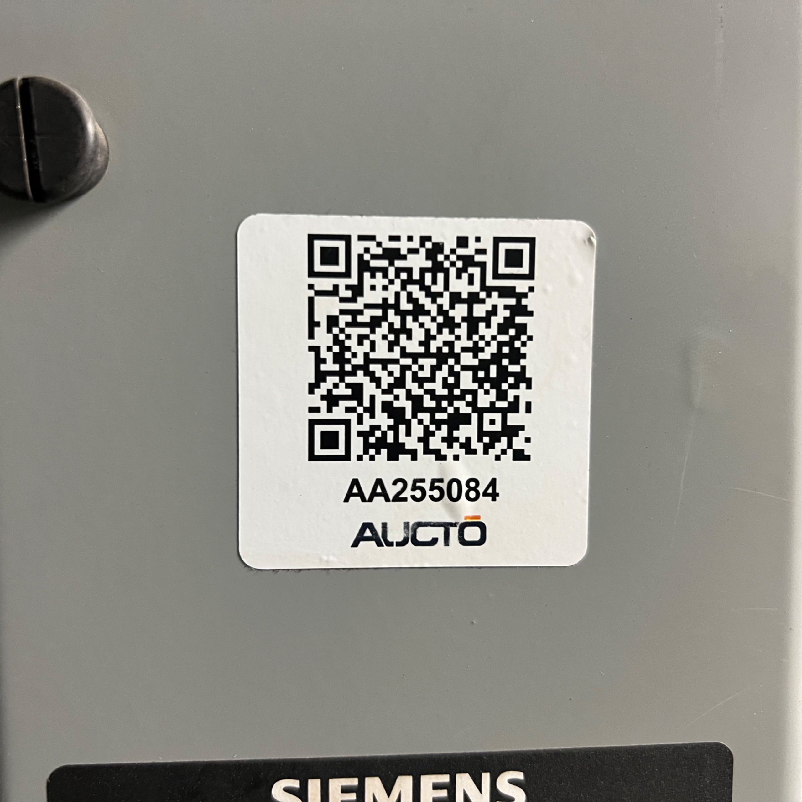 BULK QTY OF SIEMENS MOTOR CONTROL CENTERS - undefined
