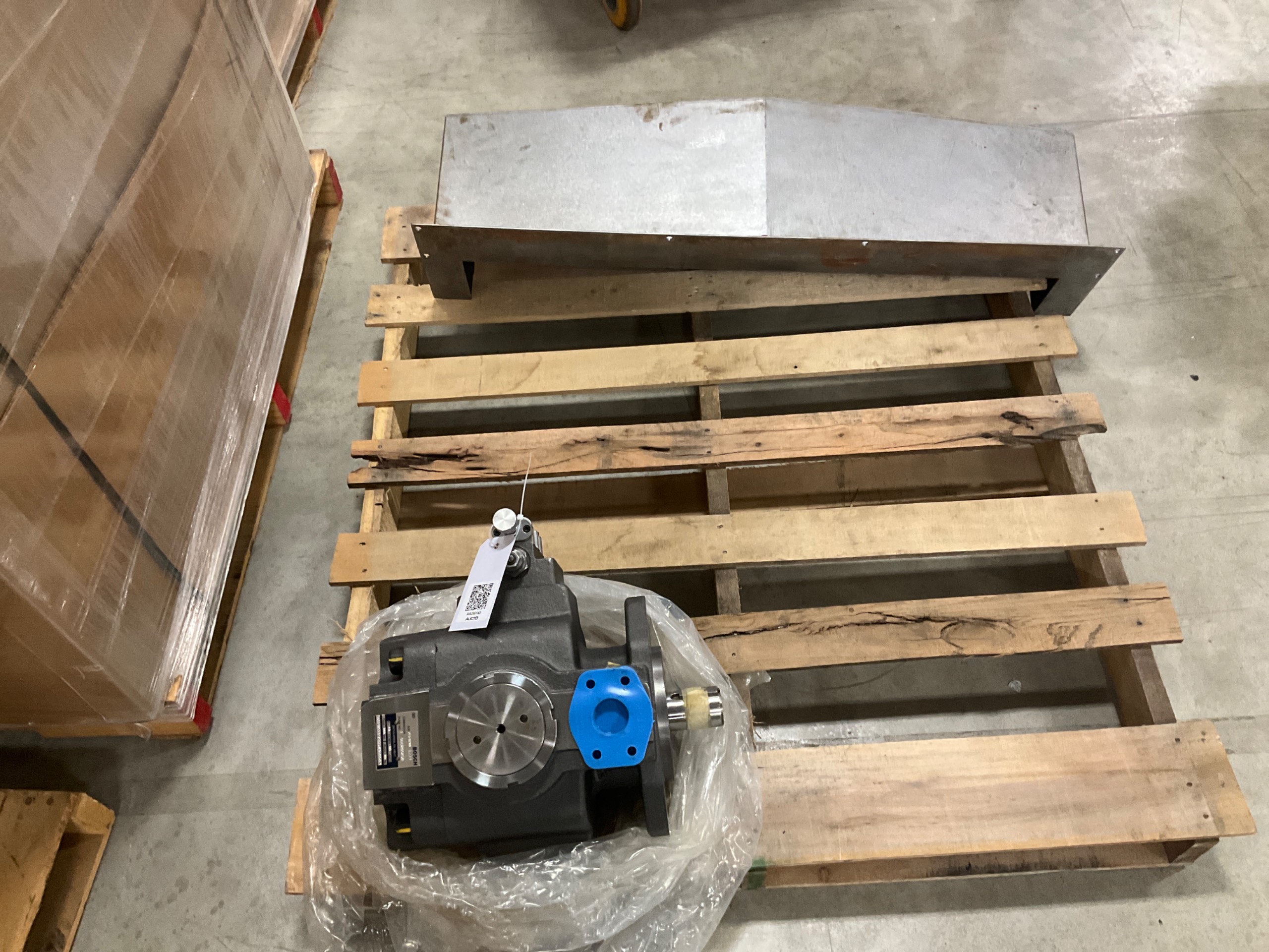 BOSCH 0513R18C3VPV130SM21HYB04P1 HYDRAULIC PUMP - undefined