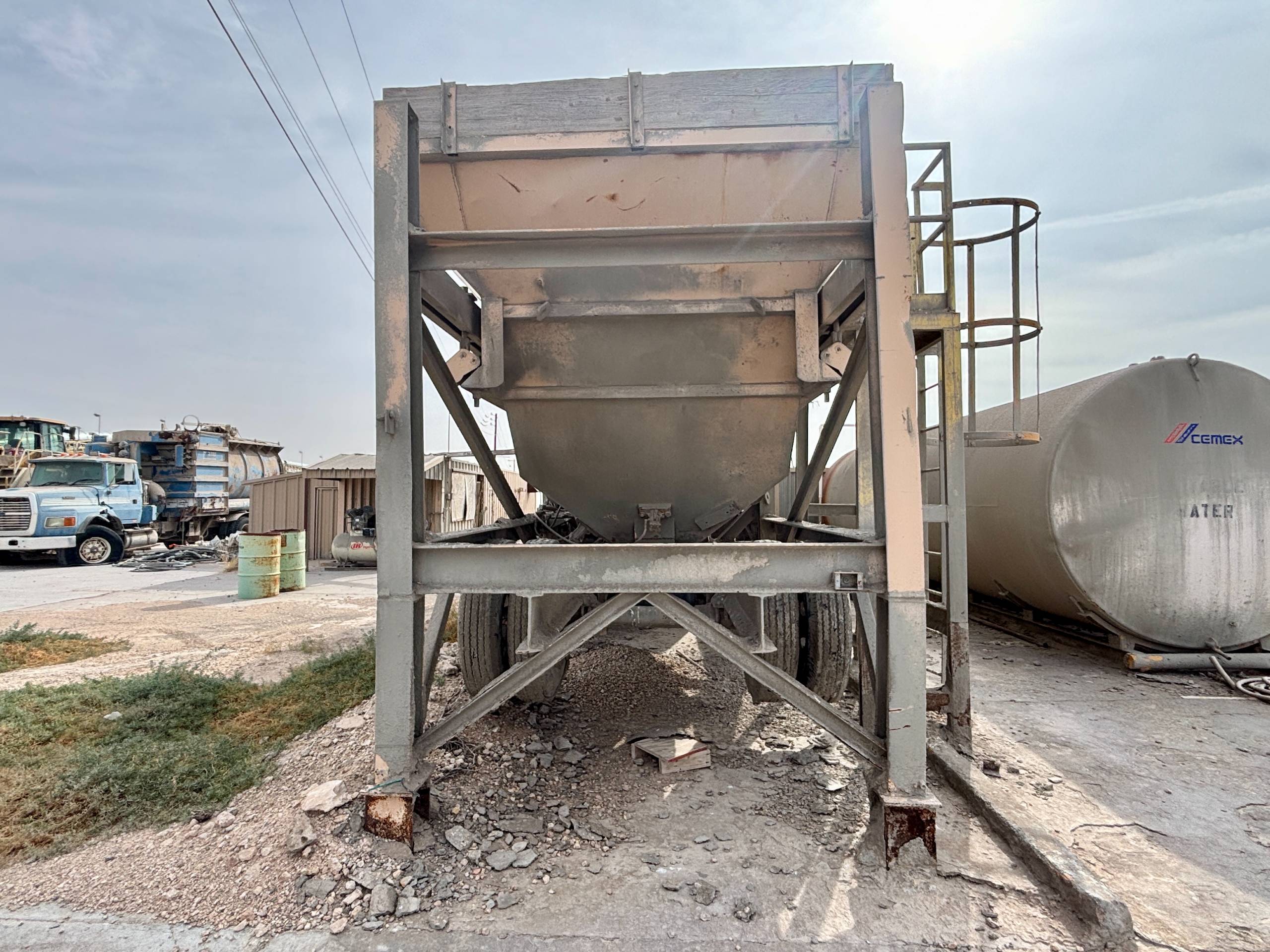 REDI-MIX PLANT - undefined