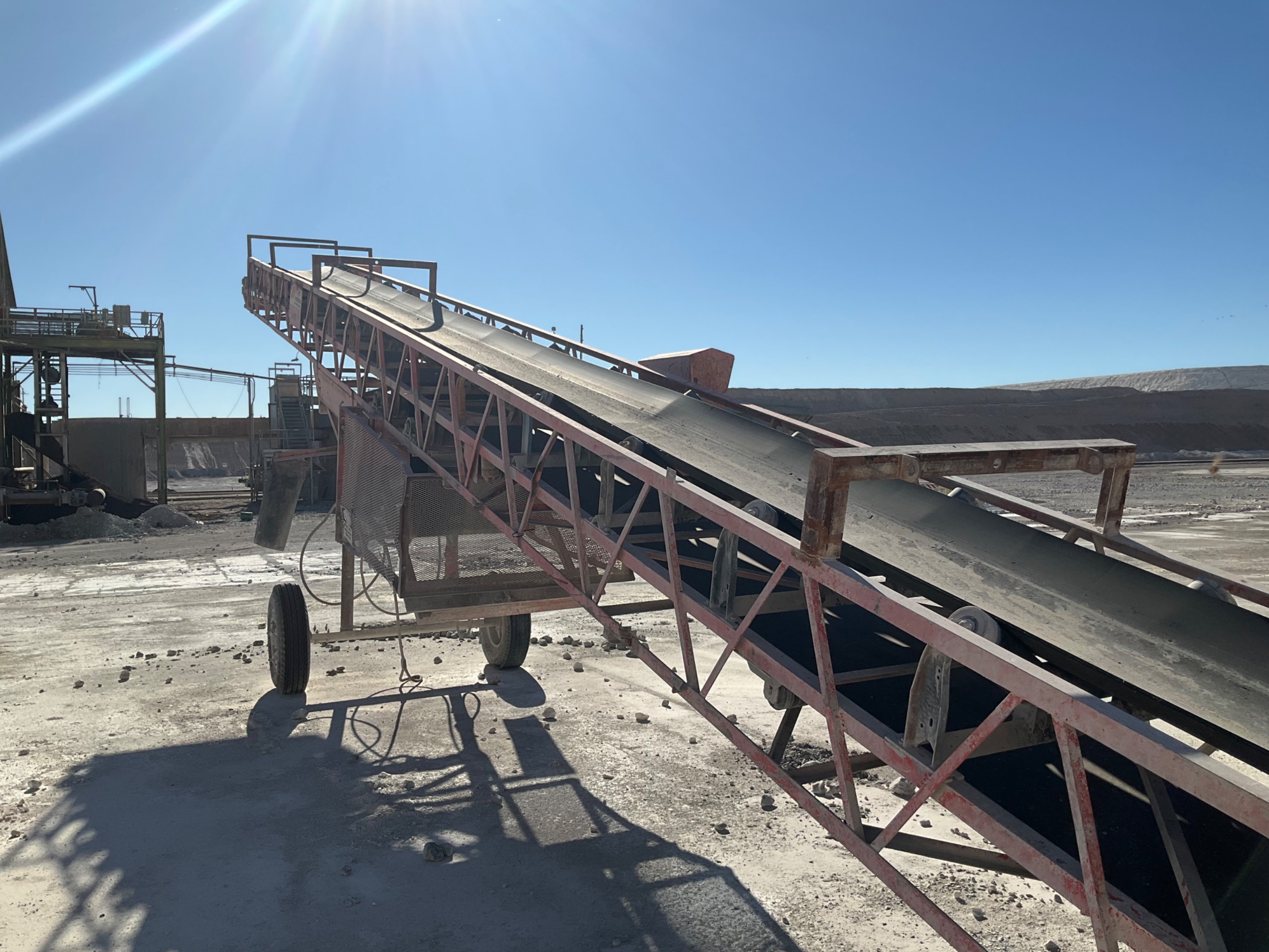 MOBILE STACKING BELT CONVEYOR - undefined