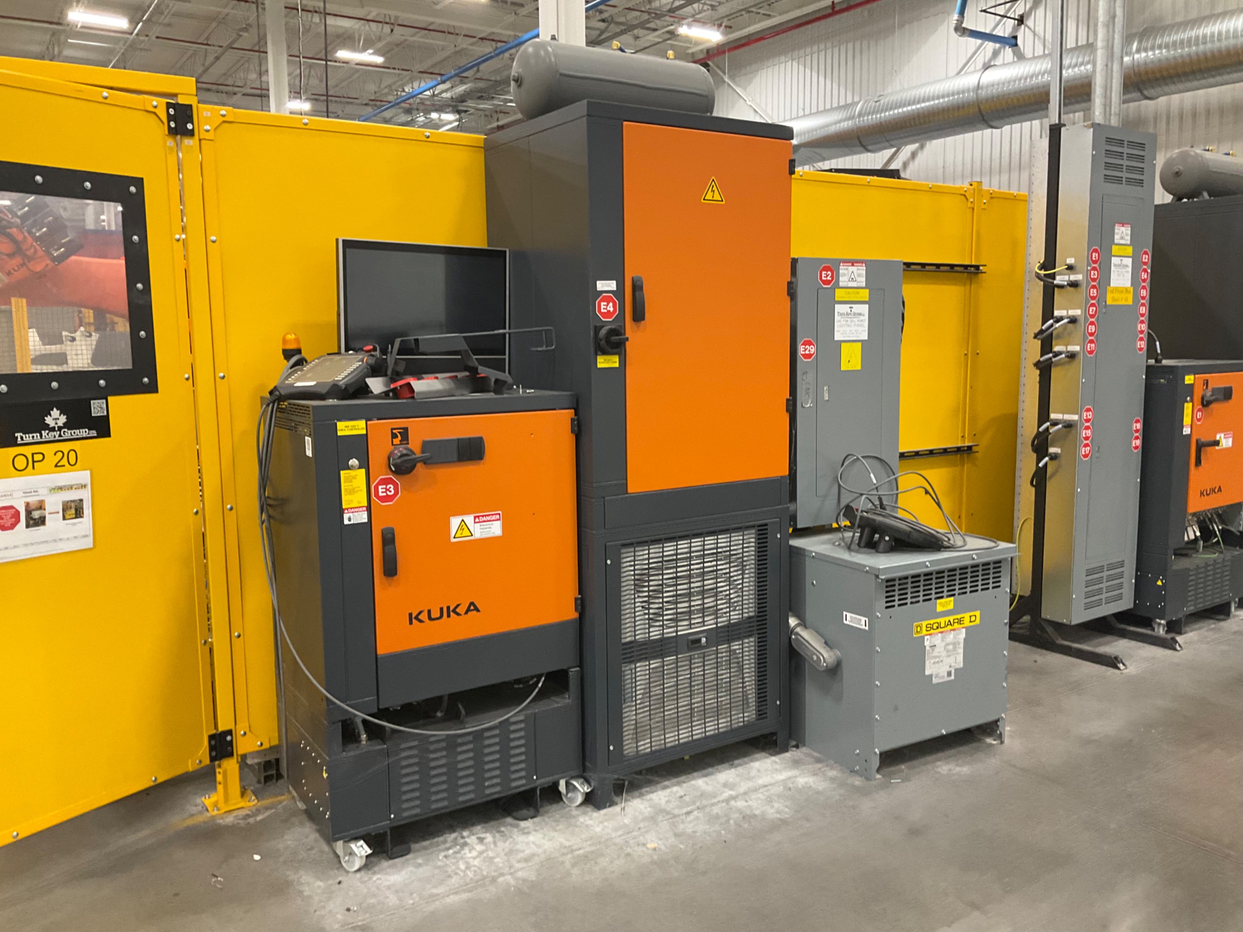 2021 KUKA KR 500 R2830 ROBOT & CONTROLLER ASSEMBLY - undefined