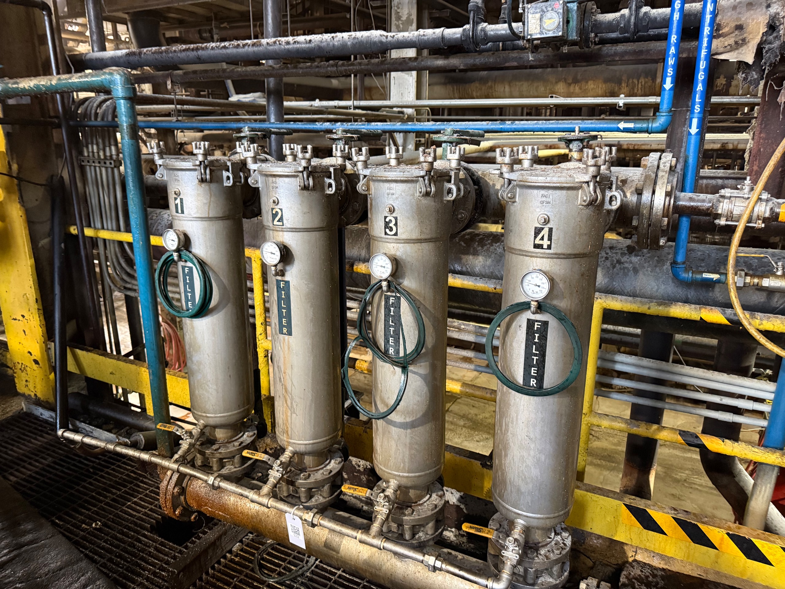 QTY 4: FACI CF3M FILTER SYSTEMS - undefined