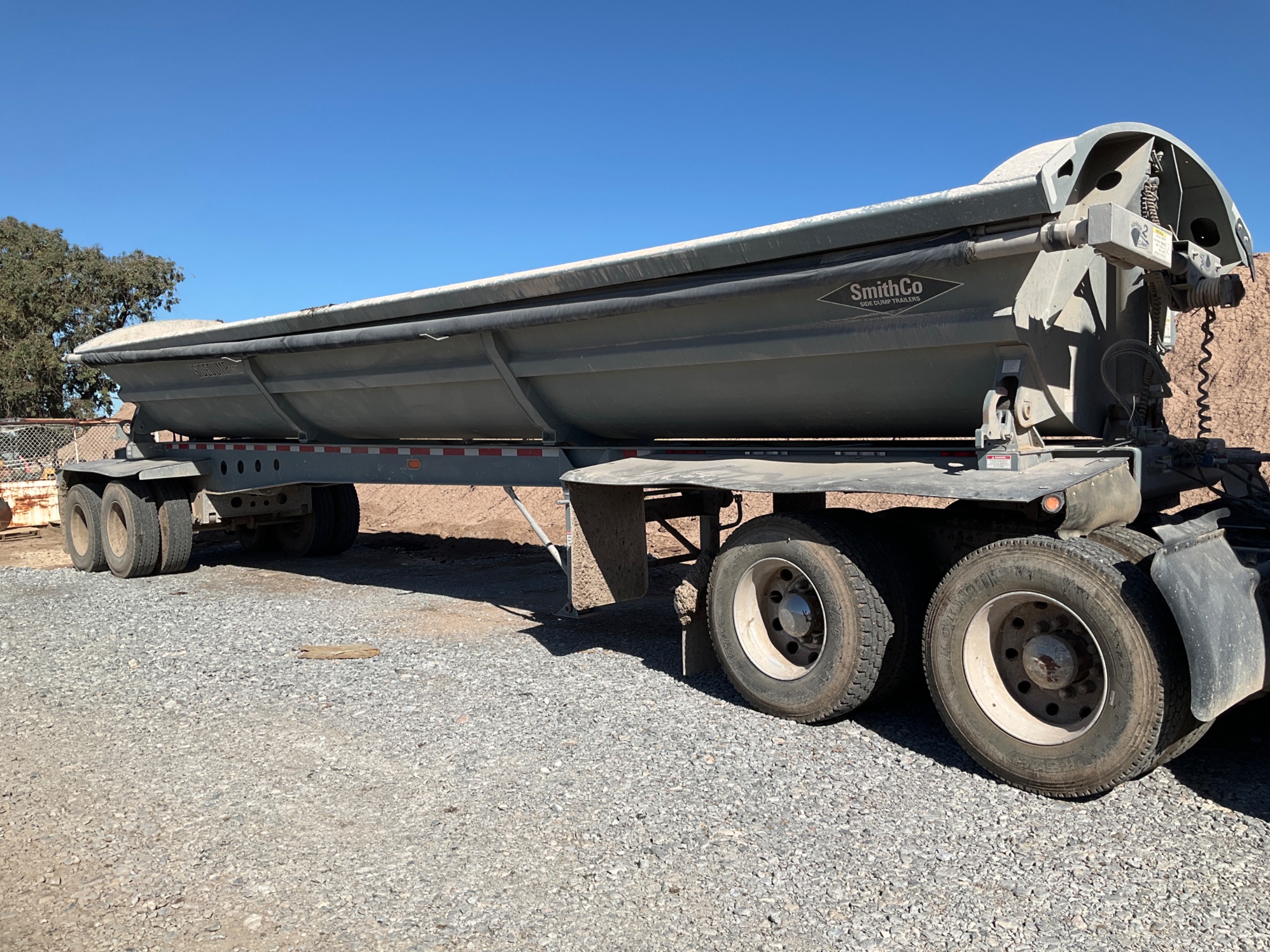 2022 SMITHCO MANUFACTURING SX2-40-34 SIDE DUMP TRAILER - undefined