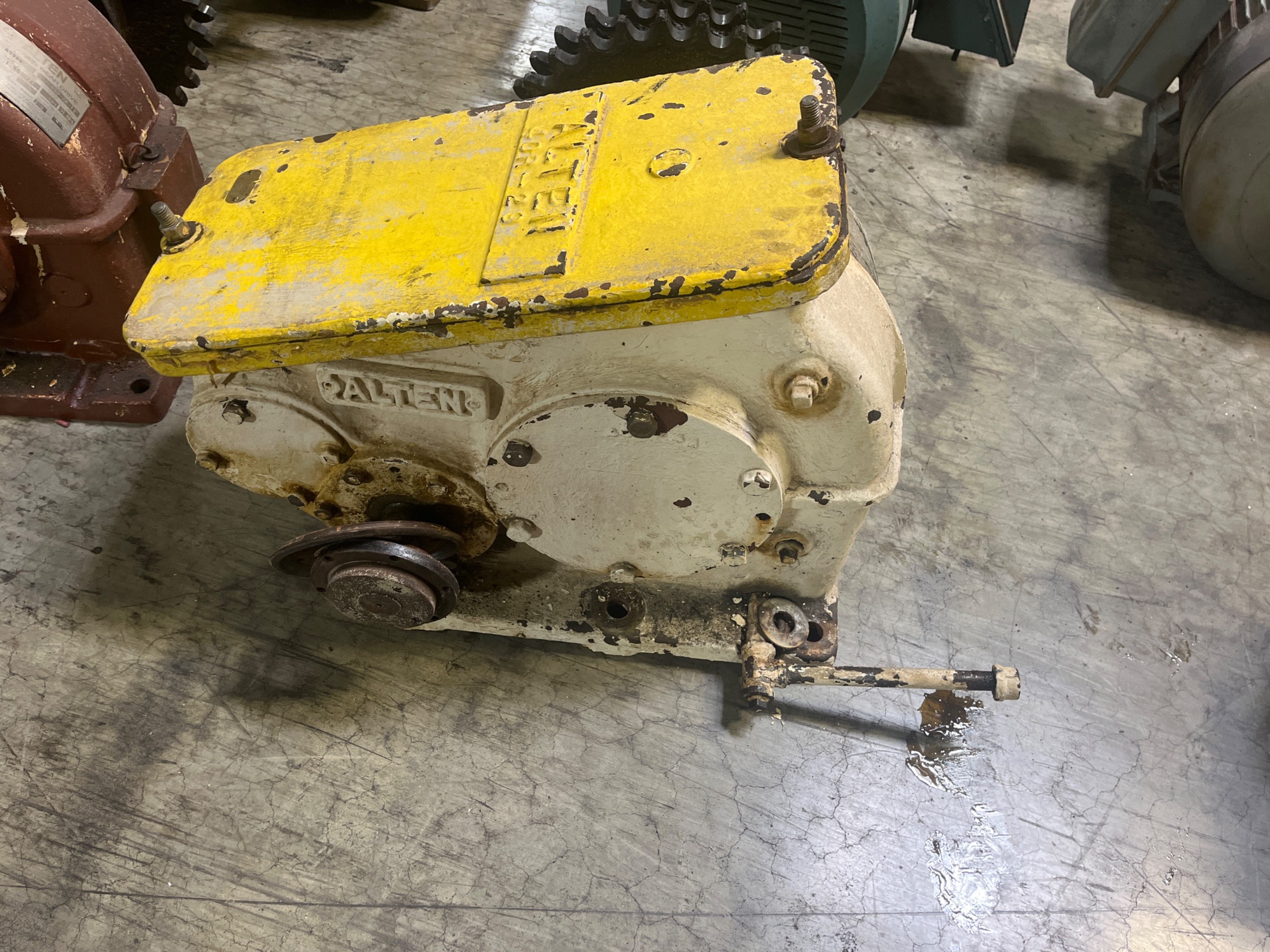 ALTEN SGM-45A-2M-7.6 ENCLOSED GEAR DRIVE - undefined