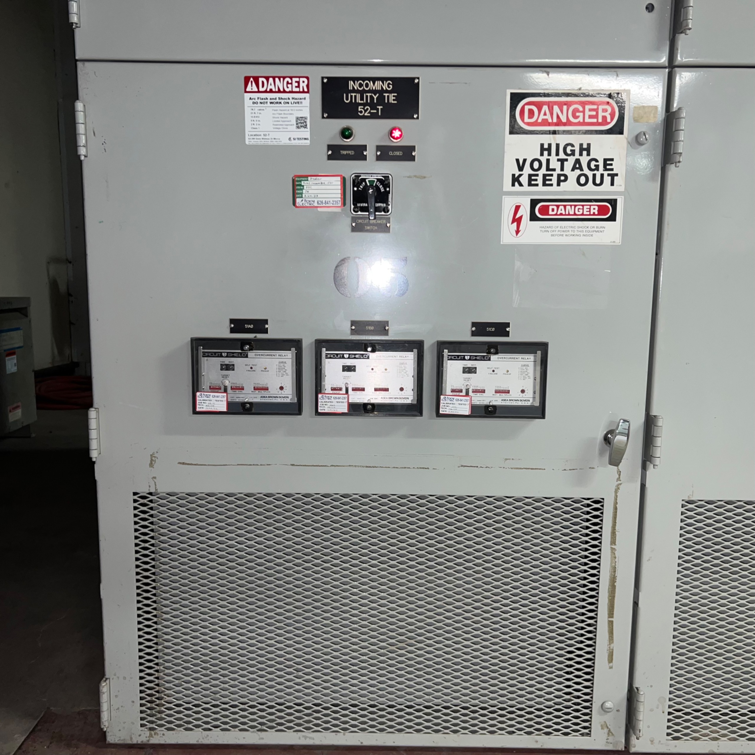 POWELL MEDIUM VOLTAGE SWITCHGEAR - undefined
