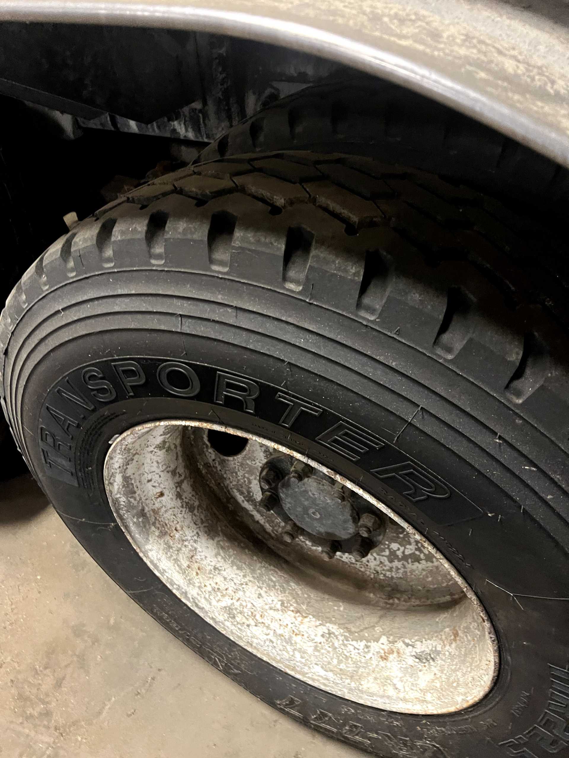 2011 SUPER PRODUCTS INDUSTRIAL VACUUM TRUCK - PETERBILT - undefined