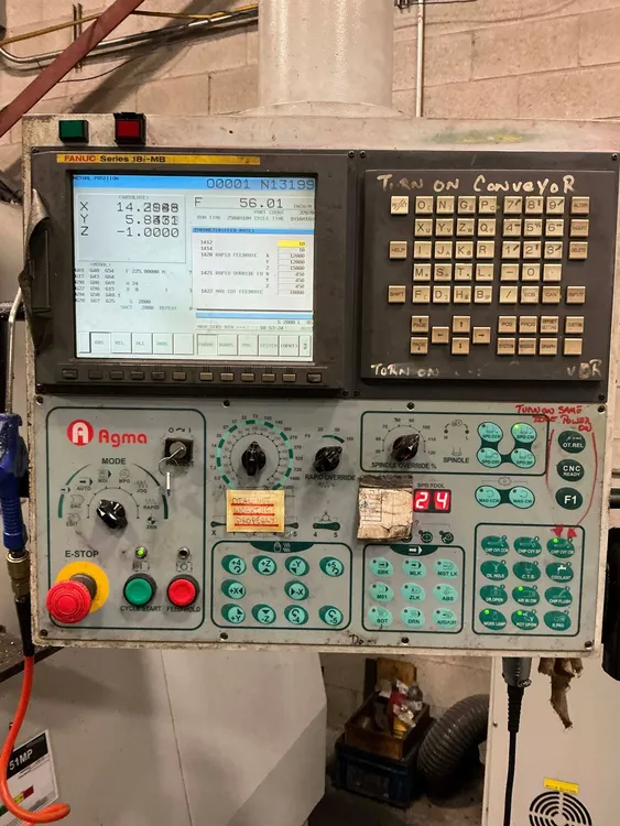 2007 AGMA VMC-158 VERTICAL MACHINING CENTER 10000 RPM CAT40 15/20 HP FANUC 18I-MB - undefined
