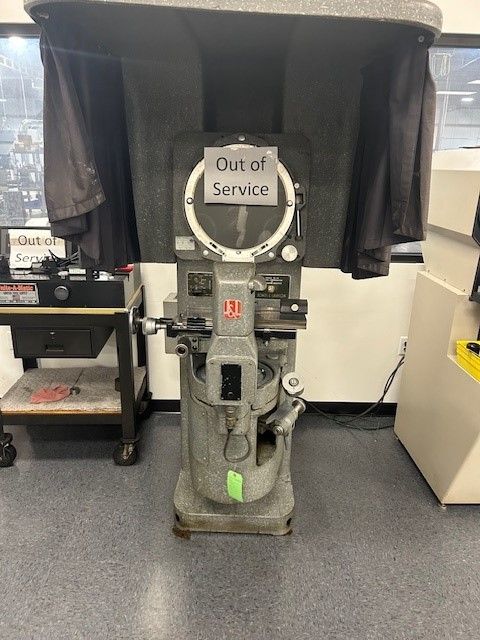 JONES & LAMSON FC-14 OPTICAL COMPARATOR - undefined
