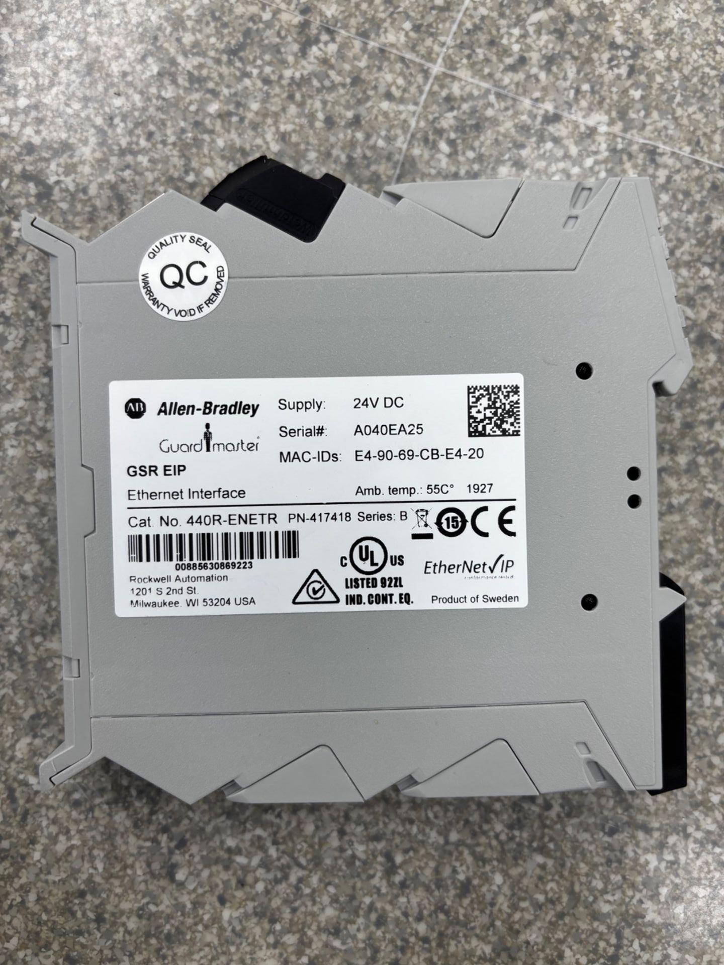 ALLEN BRADLEY 440R-ENETR COMMUNICATION MODULE - undefined