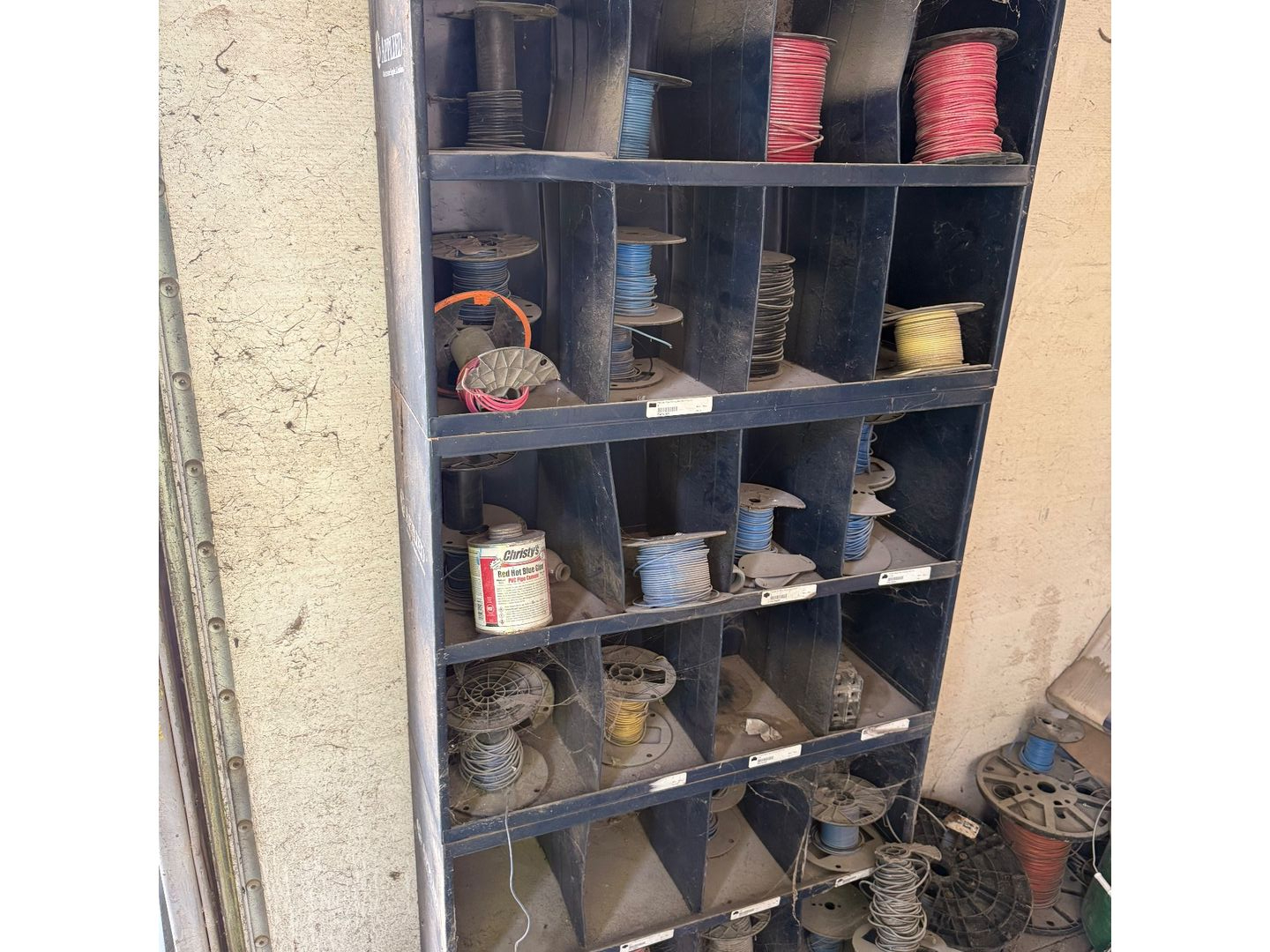 CONTENTS OF CONTAINER WITH INDUSTRIAL PARTS - undefined