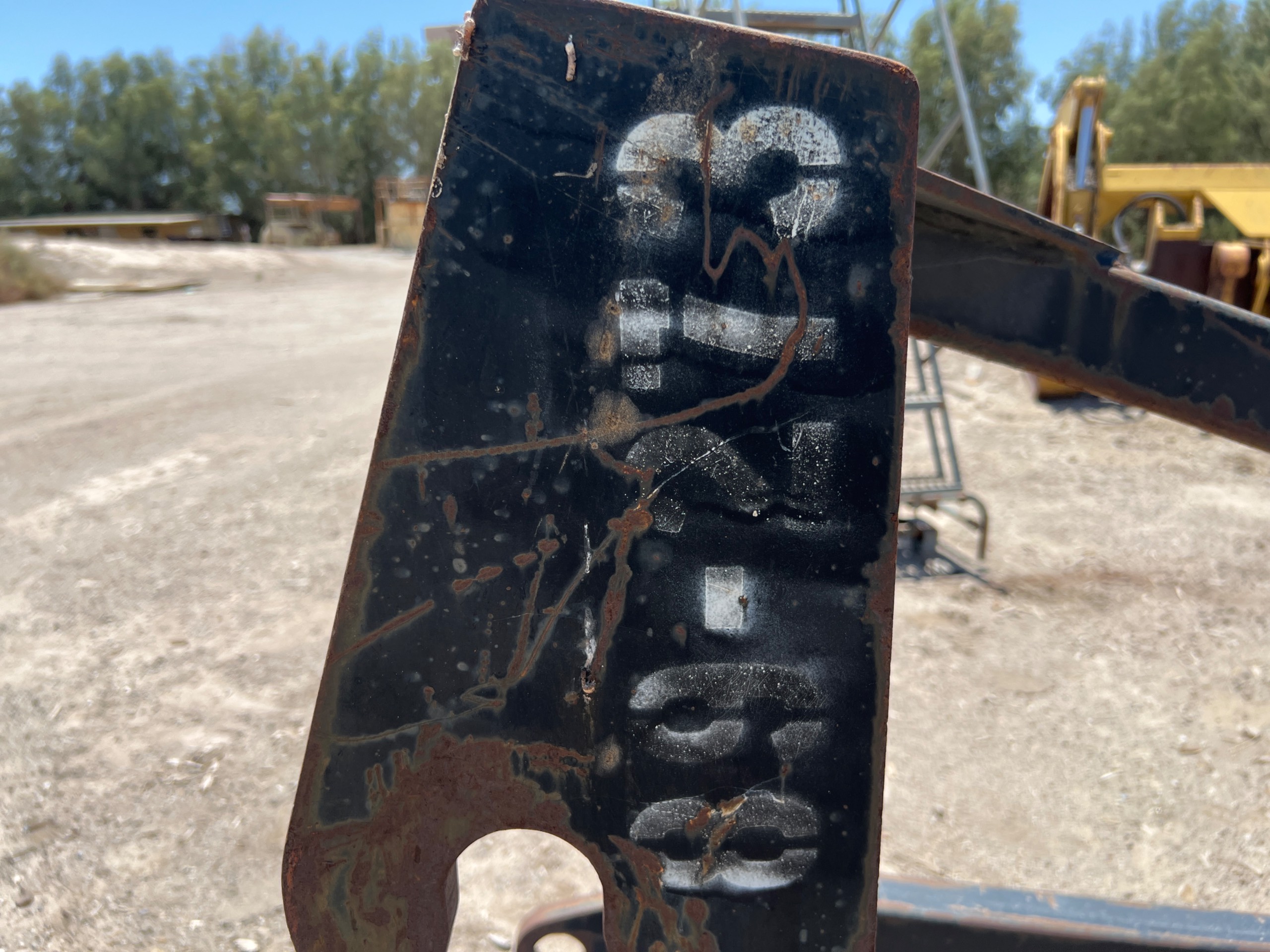 ATTACHMENT CRANE - undefined